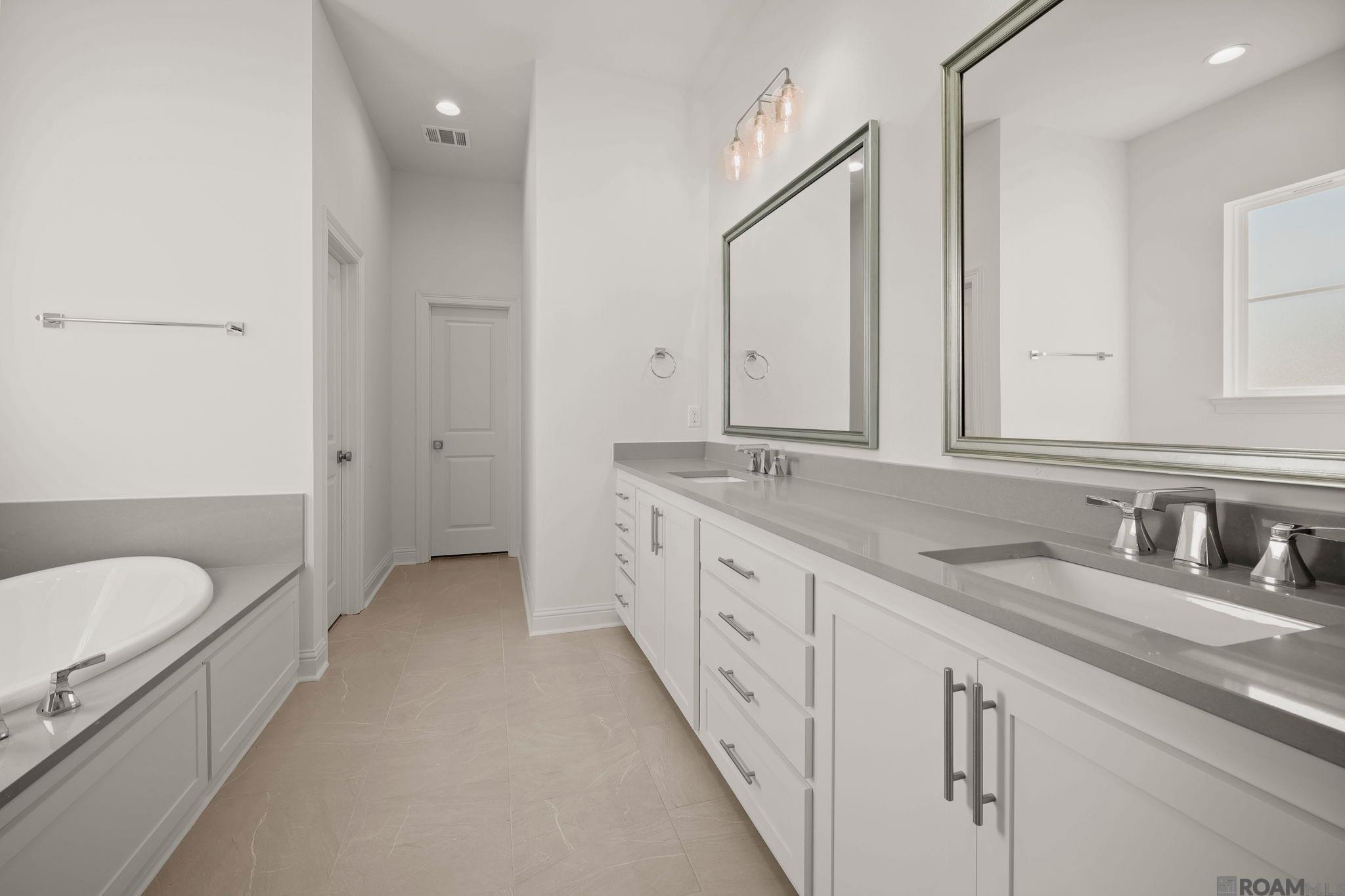 205 Queens Way, Thibodaux, LA, 70301