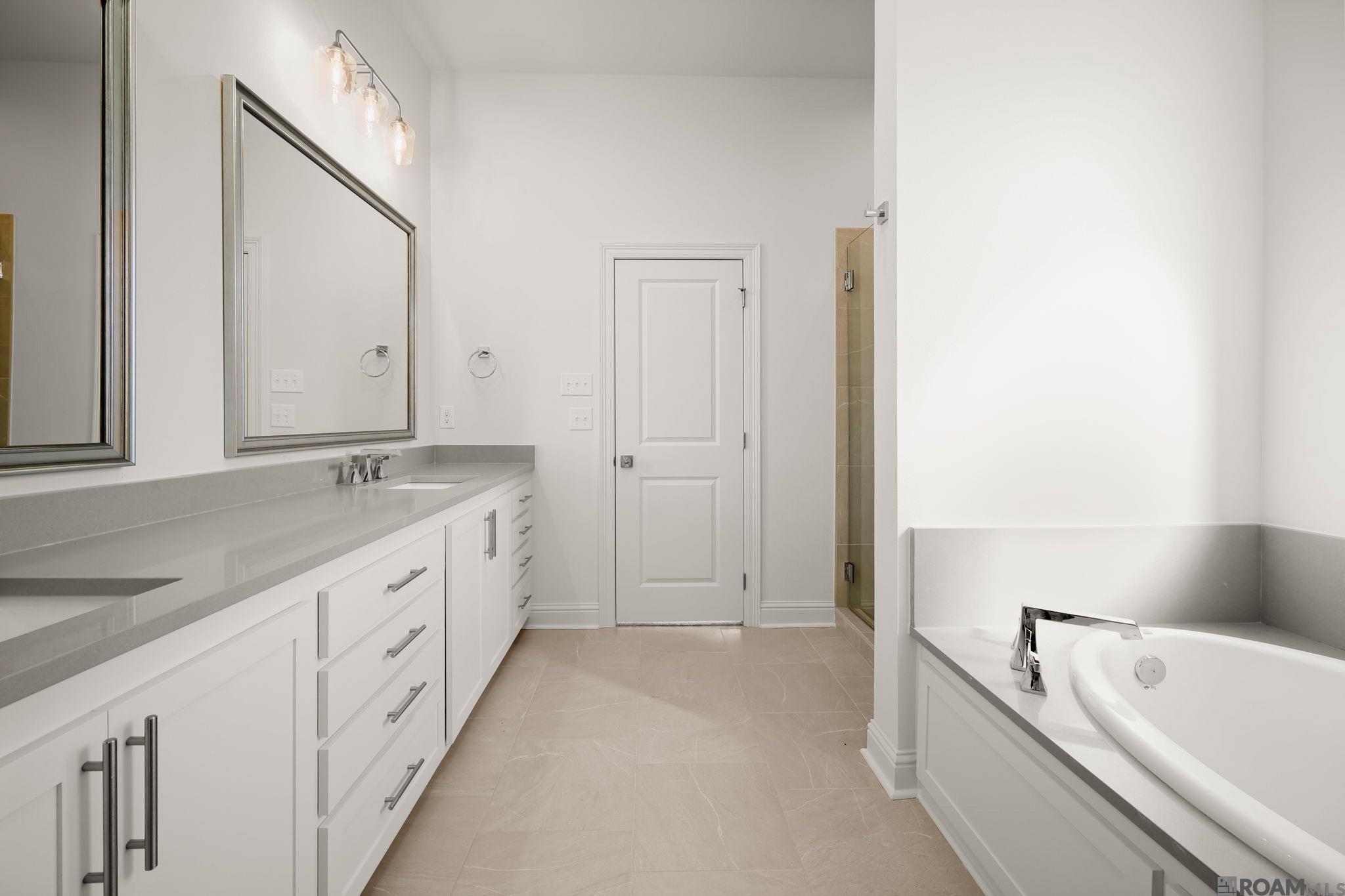 205 Queens Way, Thibodaux, LA, 70301