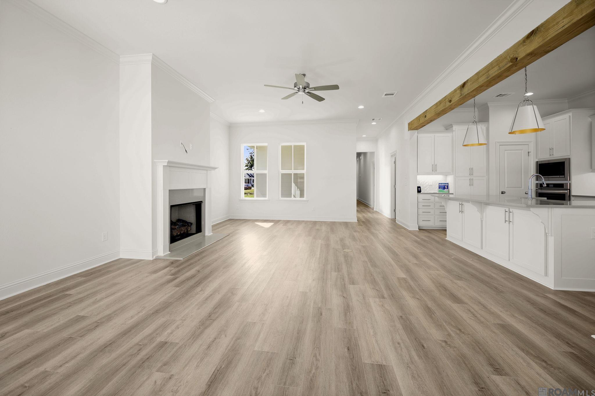 205 Queens Way, Thibodaux, LA, 70301