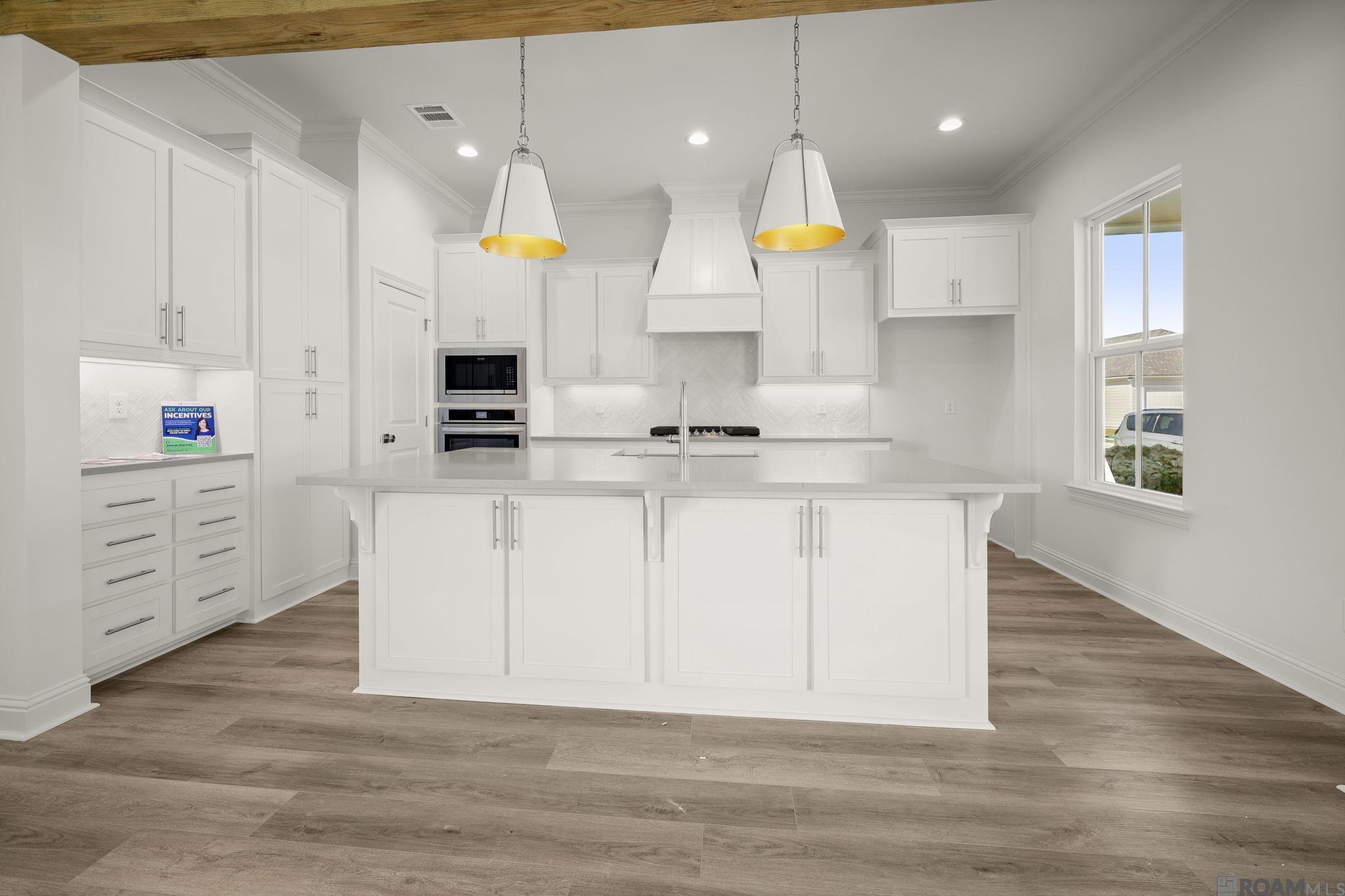 205 Queens Way, Thibodaux, LA, 70301