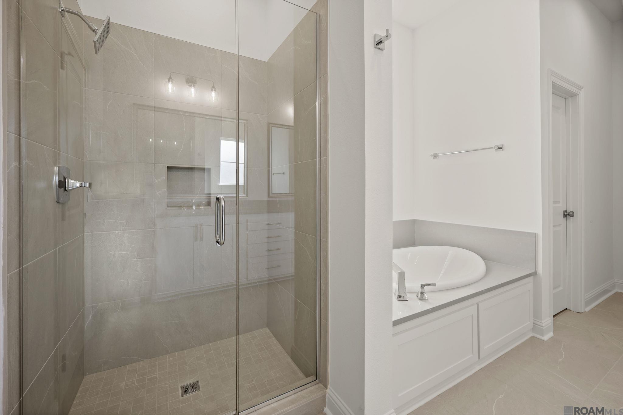 205 Queens Way, Thibodaux, LA, 70301