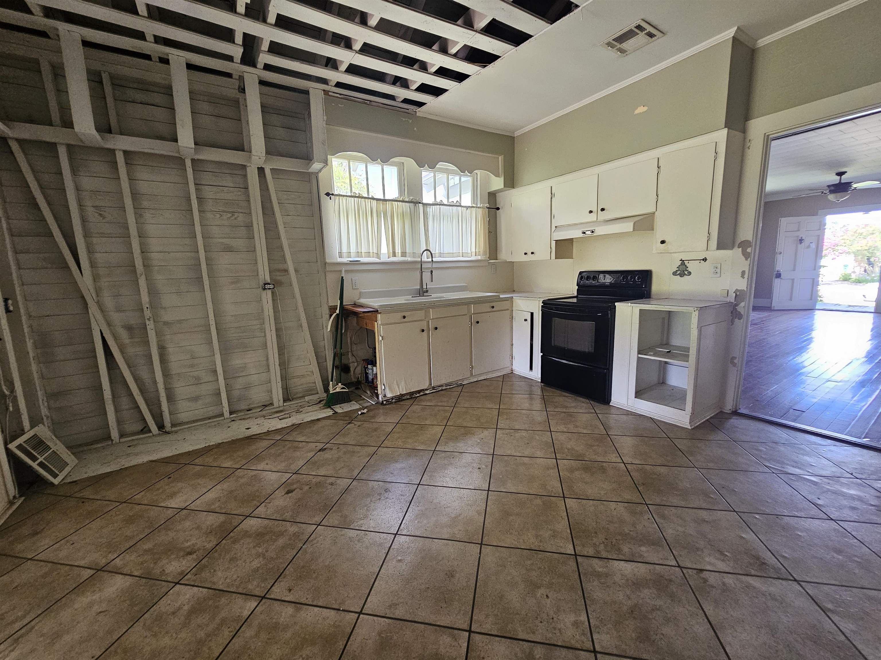 132 Goode St, Thibodaux, LA, 70301