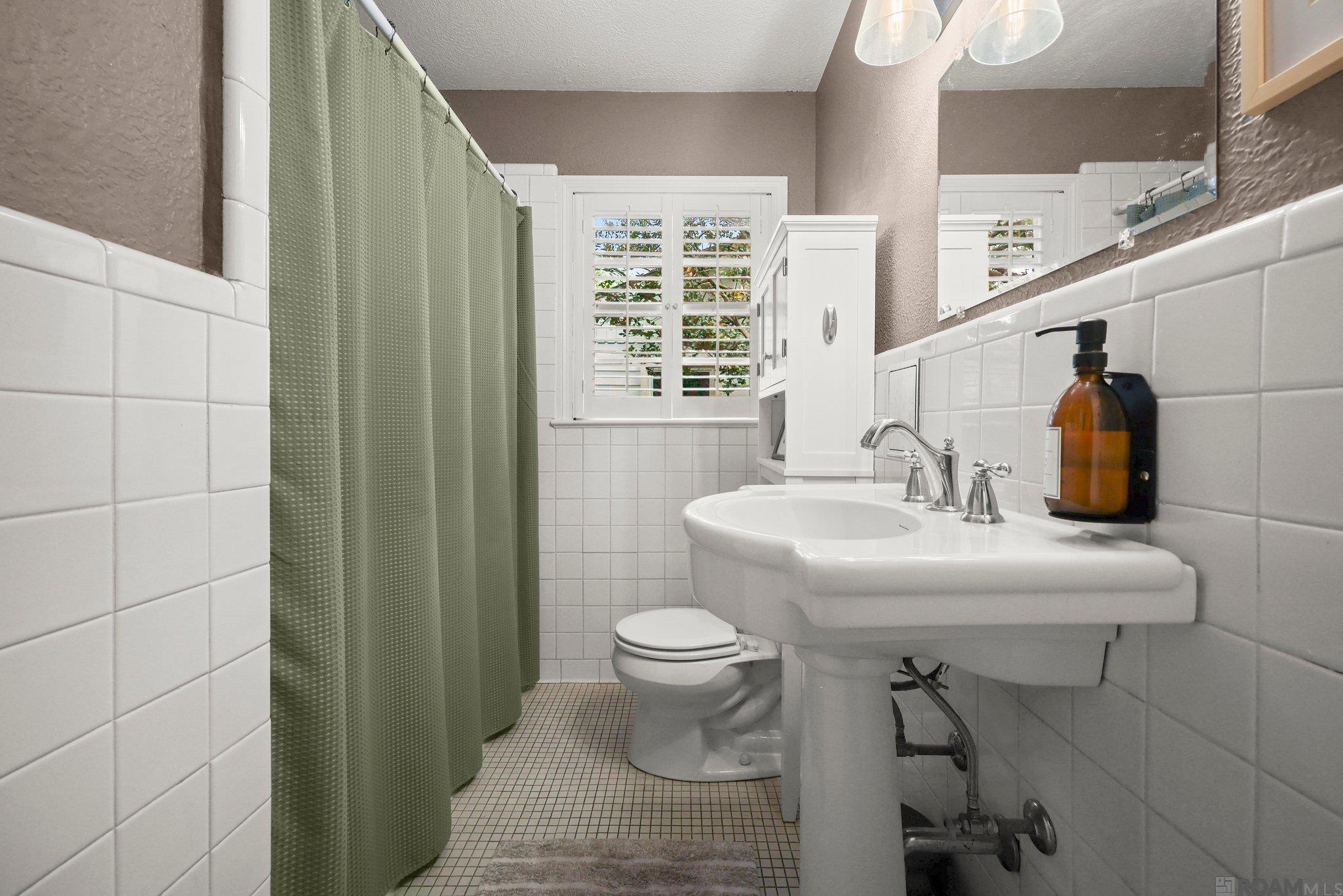 331 S Fairfax Dr, Baton Rouge, LA, 70806