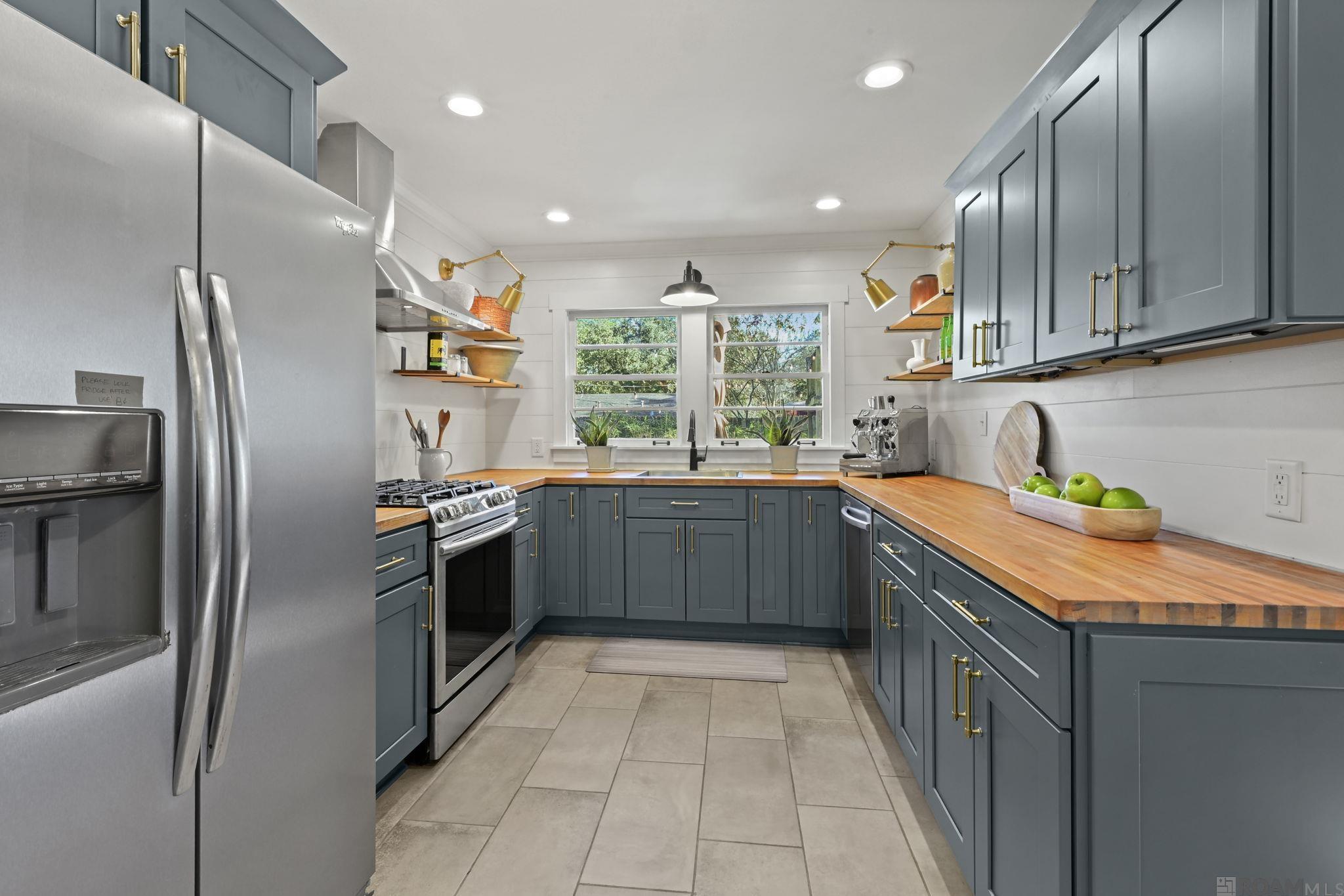 331 S Fairfax Dr, Baton Rouge, LA, 70806