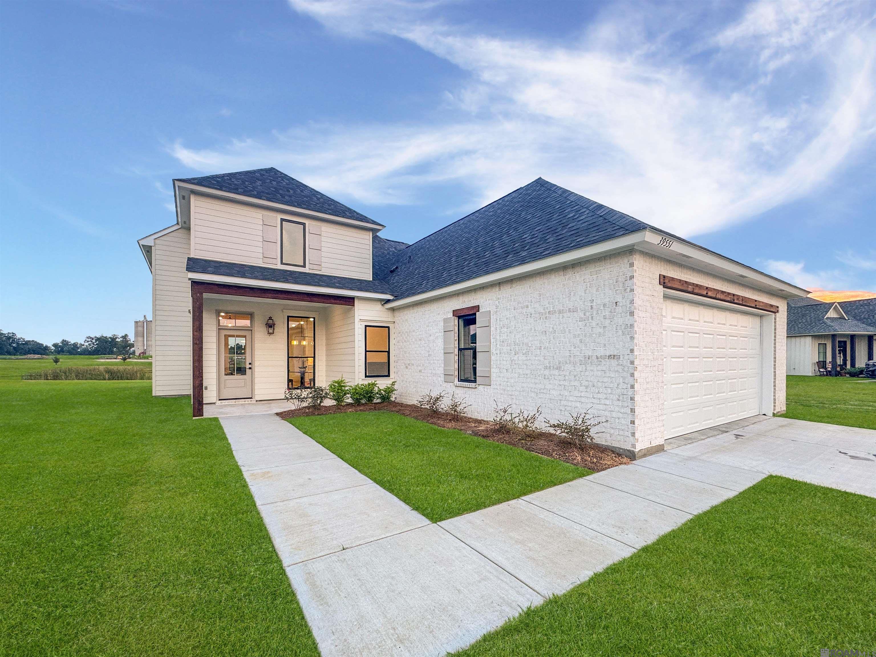 39551 Hernando De Soto Dr, Darrow, LA, 70725