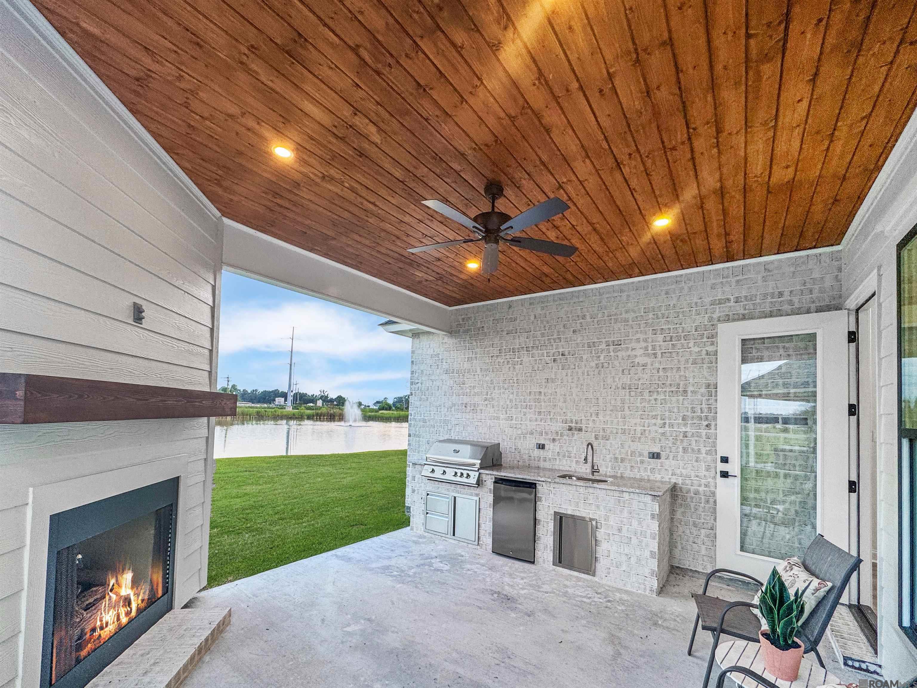 39551 Hernando De Soto Dr, Darrow, LA, 70725