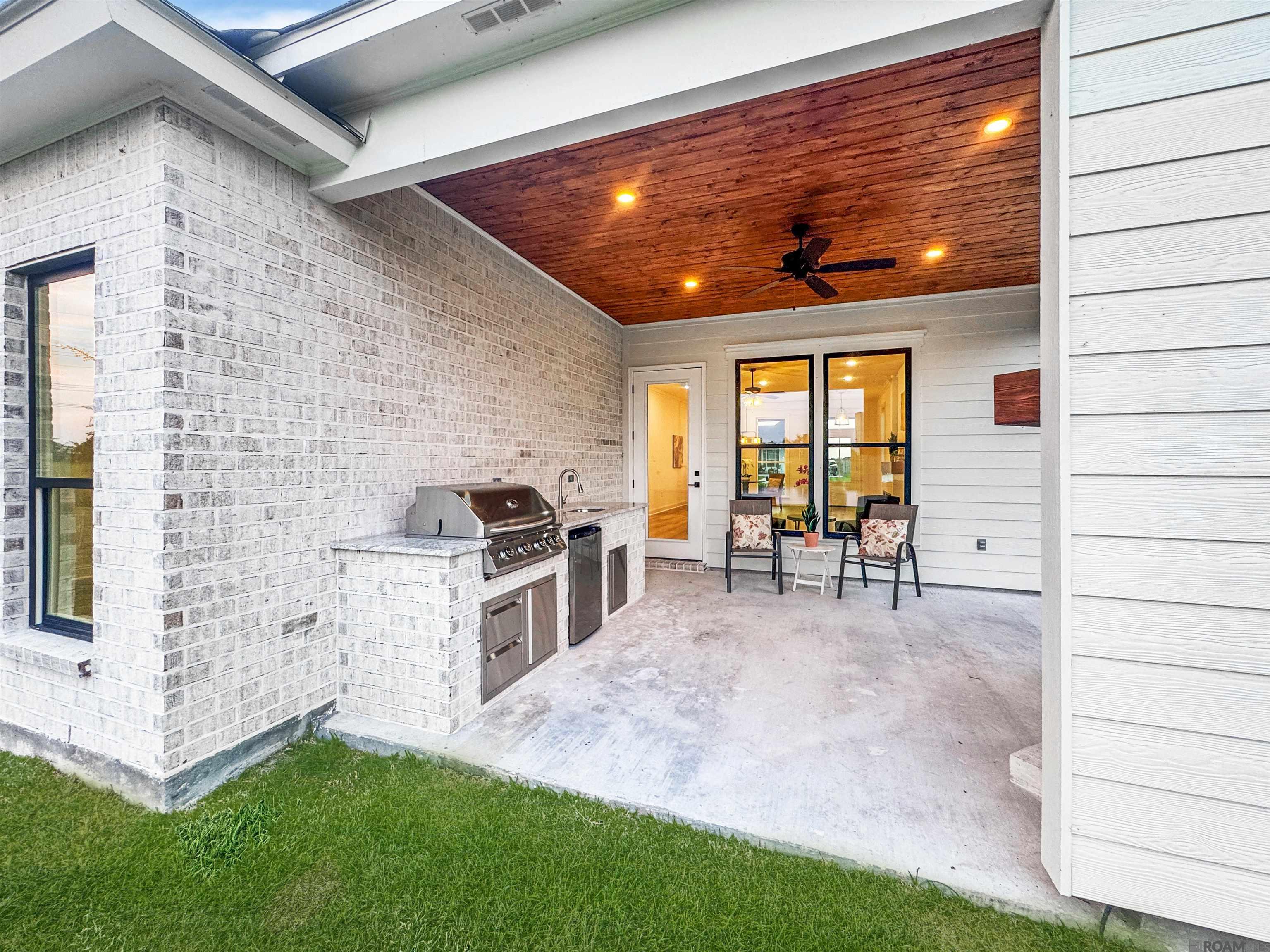 39551 Hernando De Soto Dr, Darrow, LA, 70725