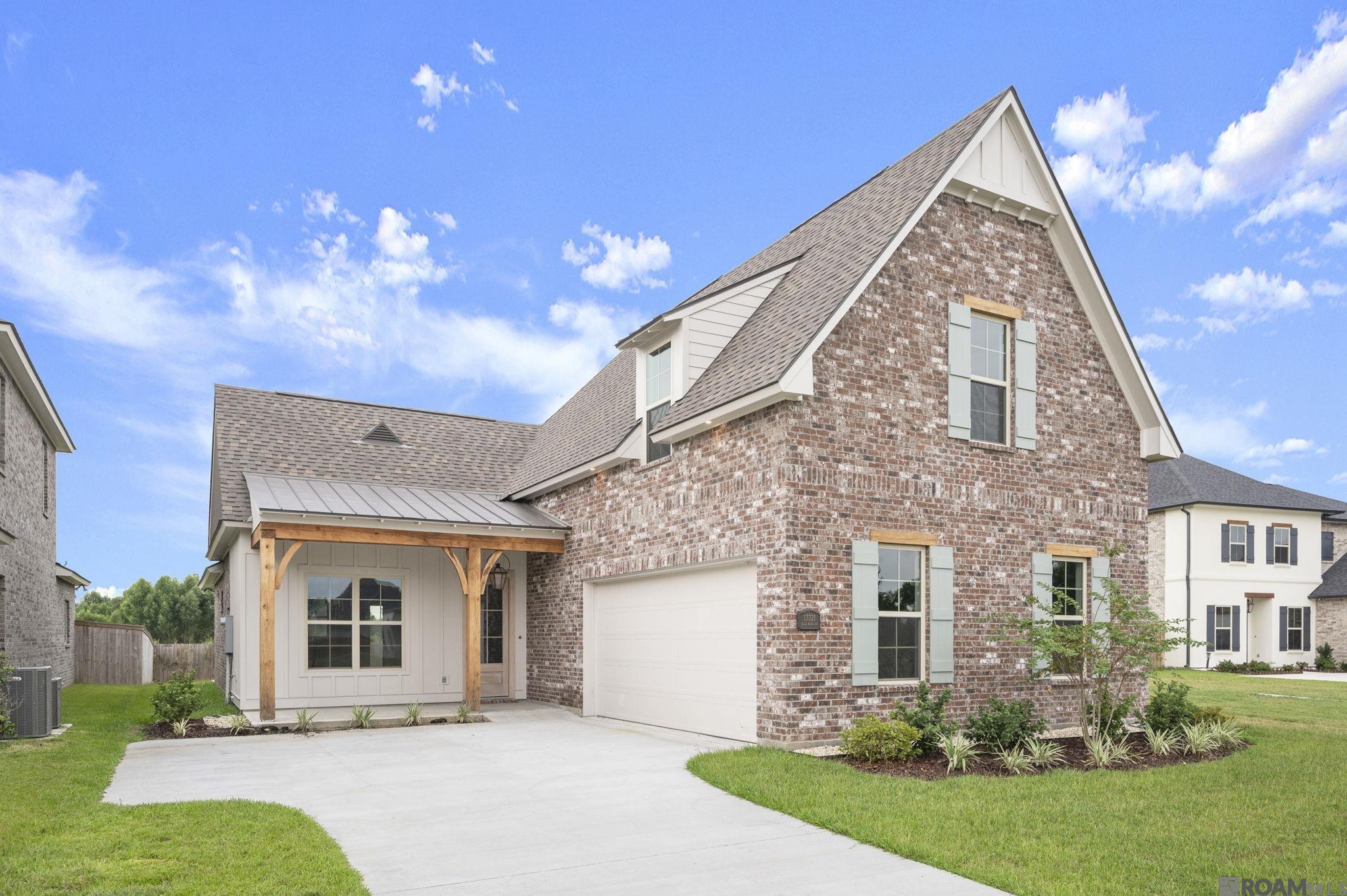 13321 Belle Reine Dr, Geismar, LA 70734