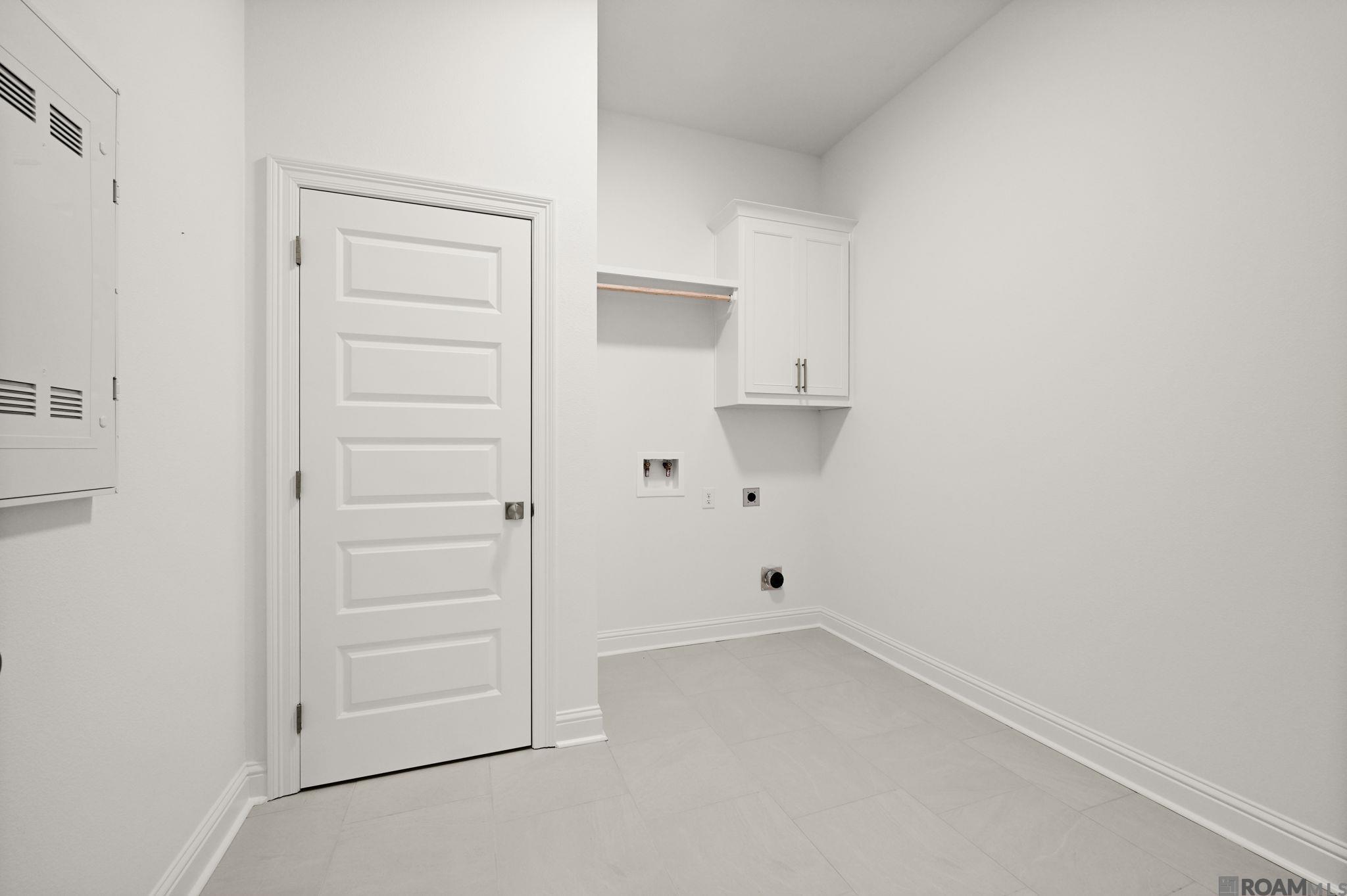 13276 Belle Reine Dr, Geismar, LA, 70734