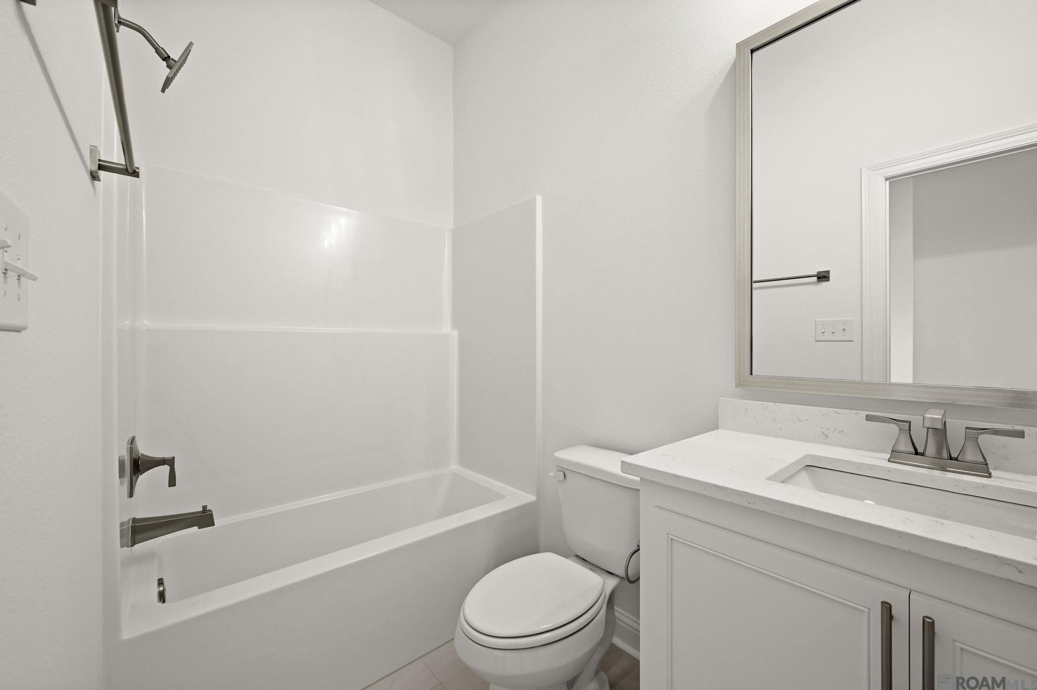 13276 Belle Reine Dr, Geismar, LA, 70734