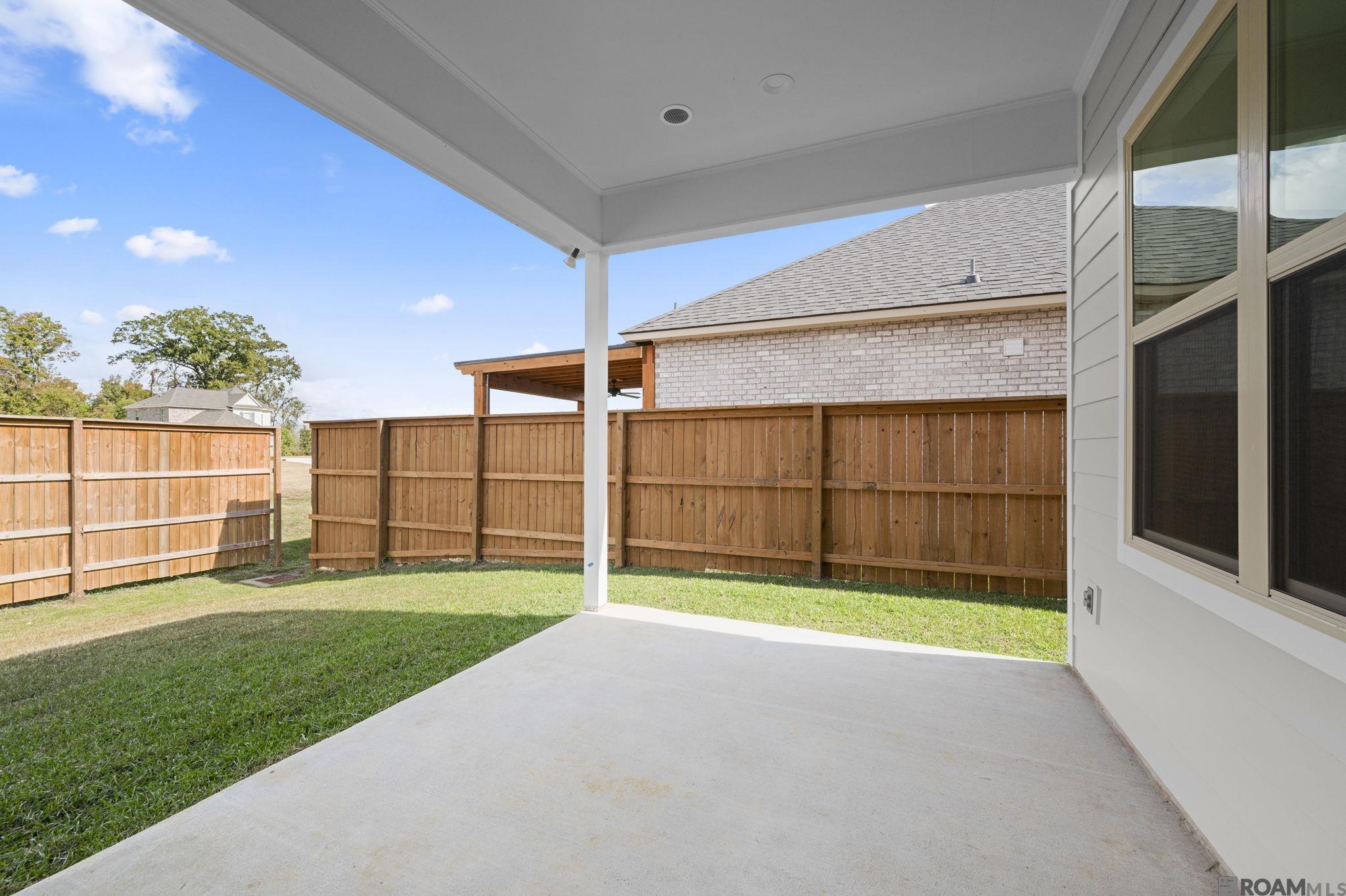 13276 Belle Reine Dr, Geismar, LA, 70734