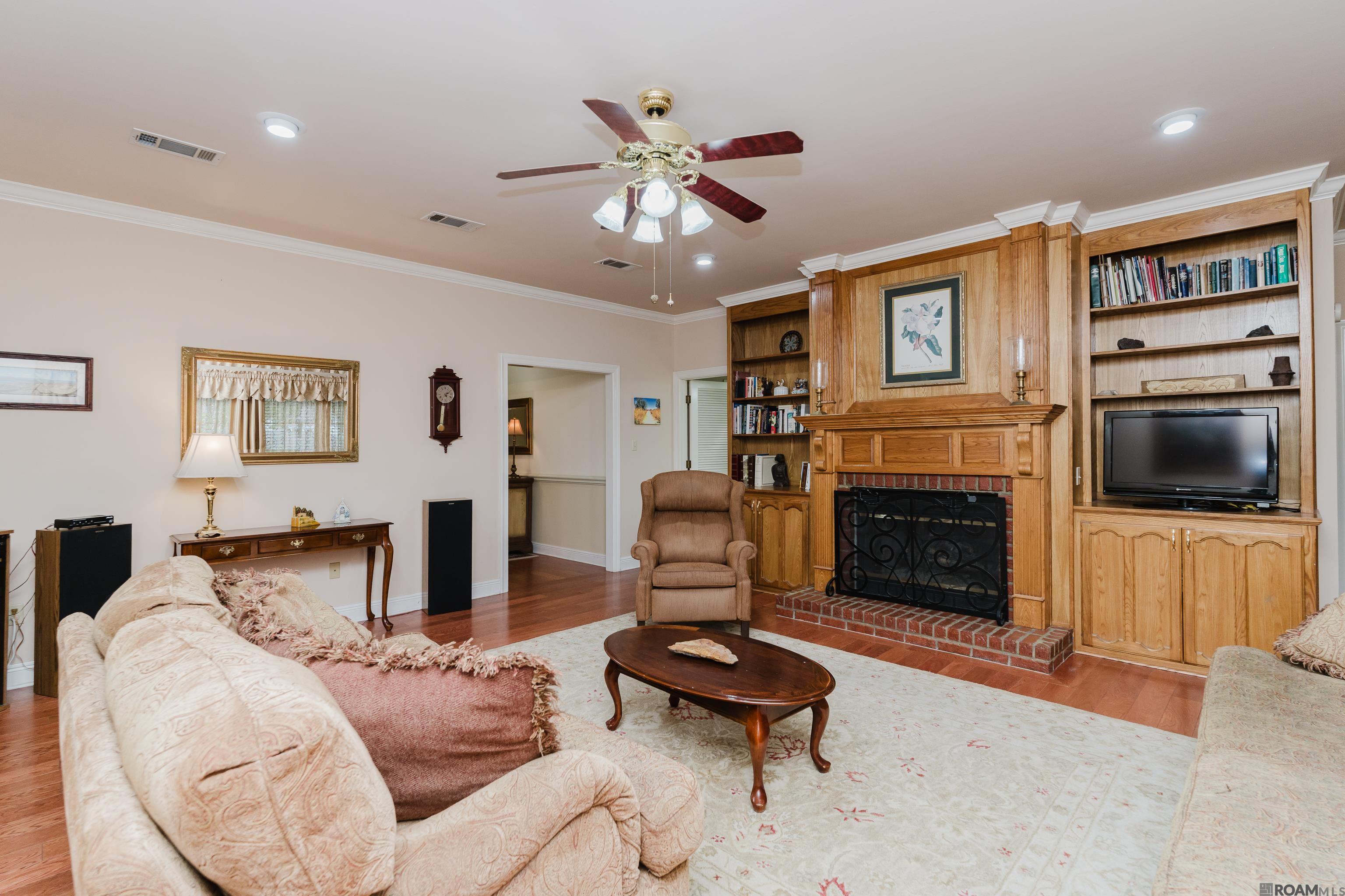 6057 Snowden Dr, Baton Rouge, LA, 70817