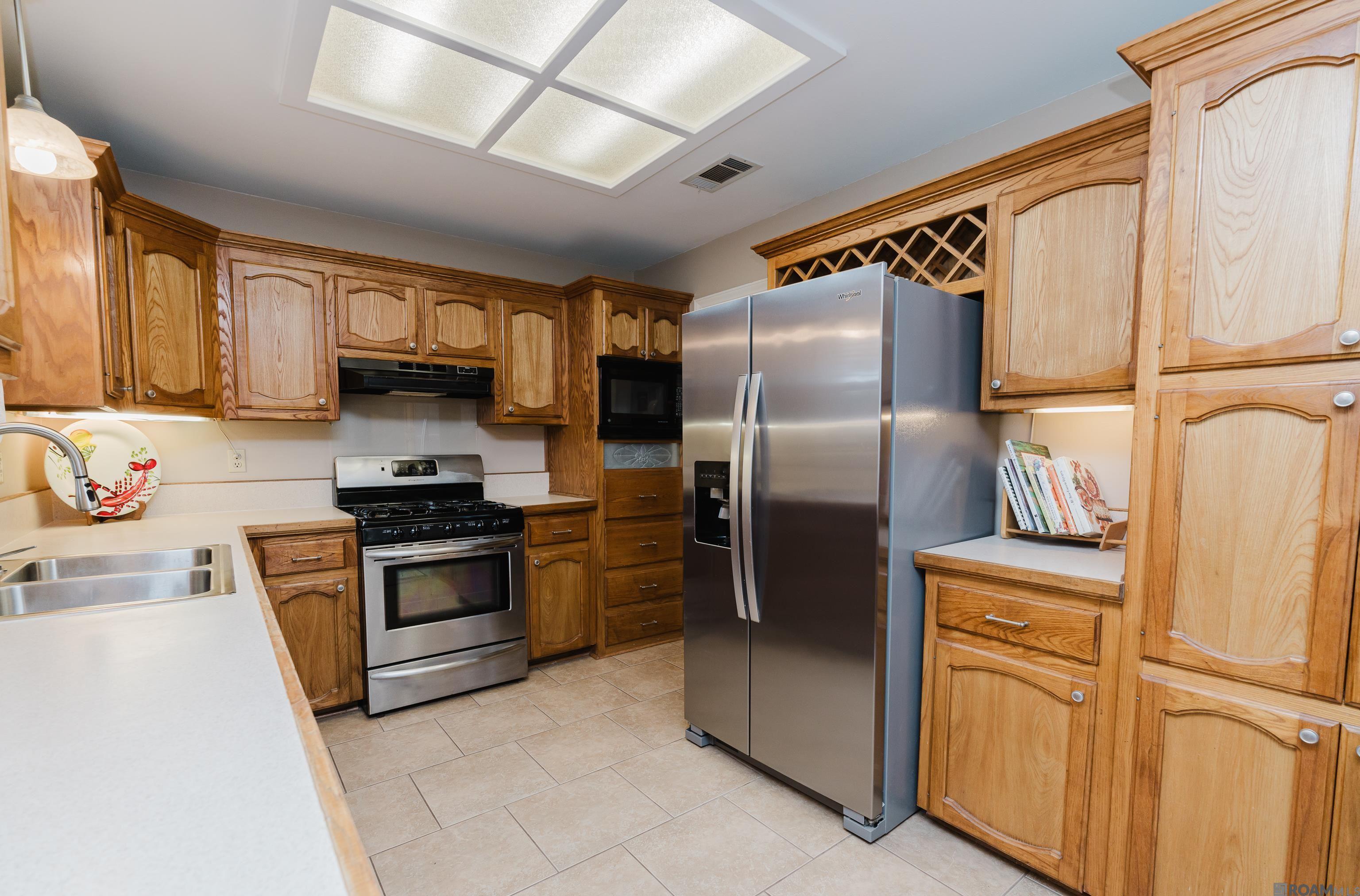 6057 Snowden Dr, Baton Rouge, LA, 70817