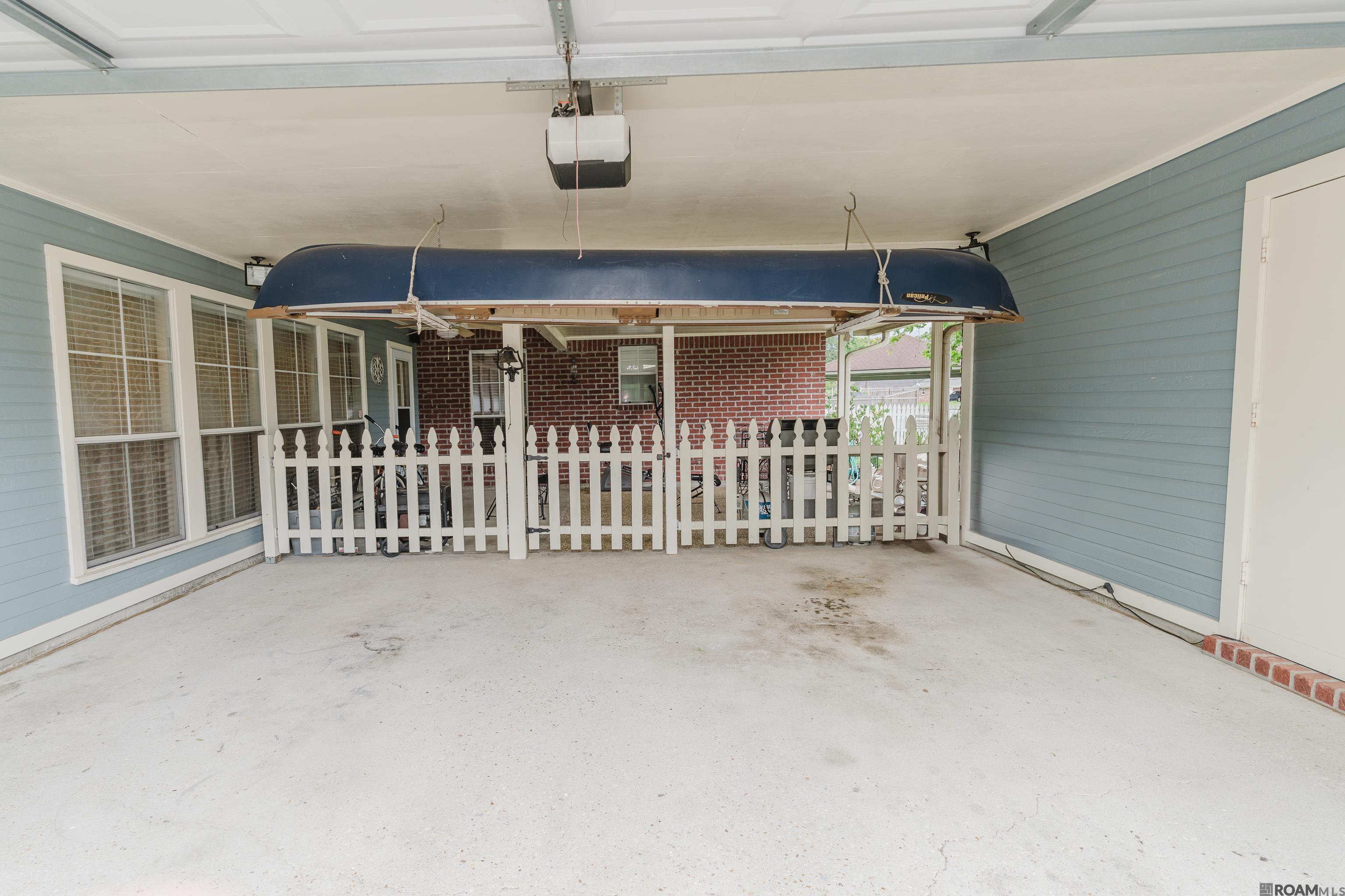 6057 Snowden Dr, Baton Rouge, LA, 70817