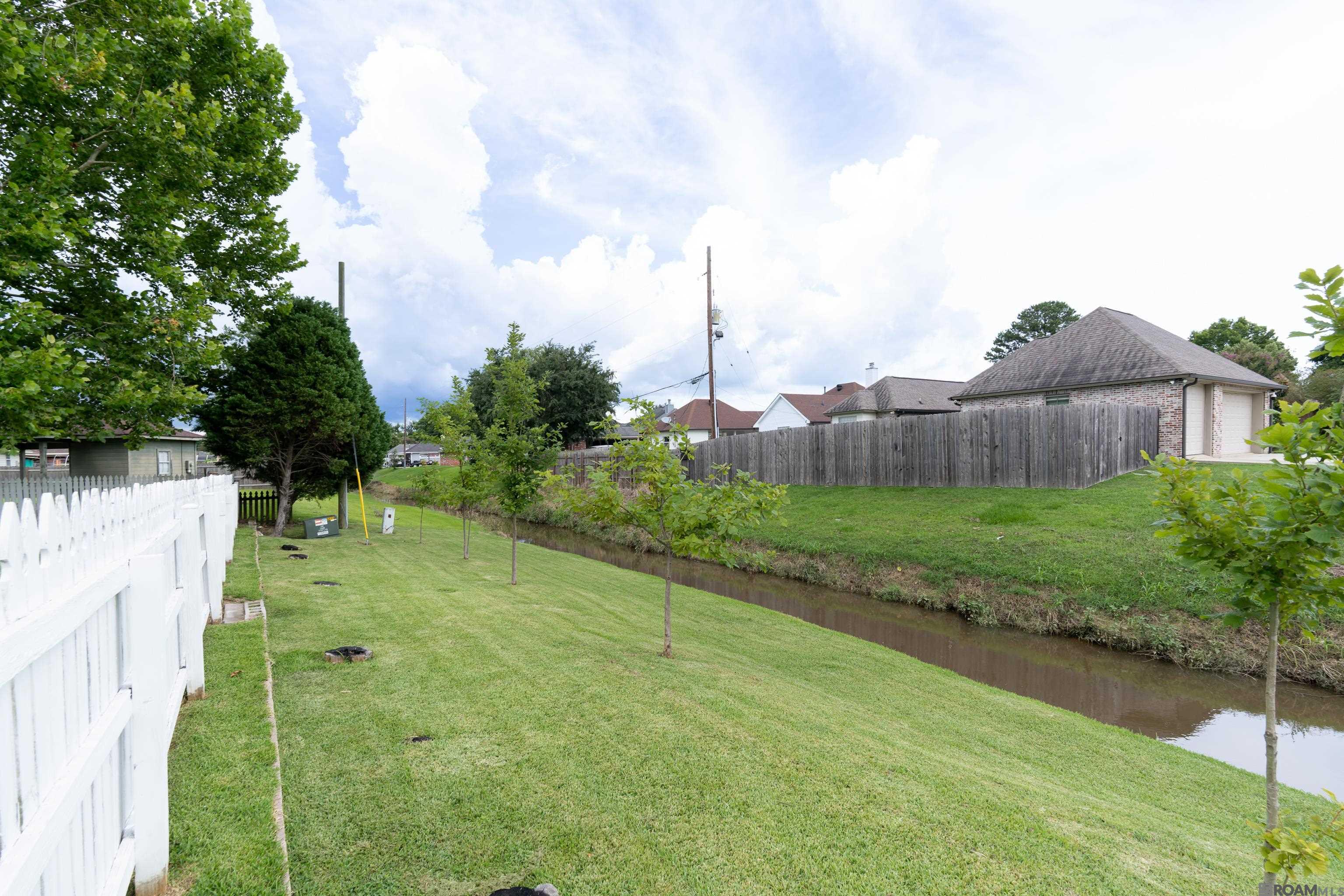 6057 Snowden Dr, Baton Rouge, LA, 70817