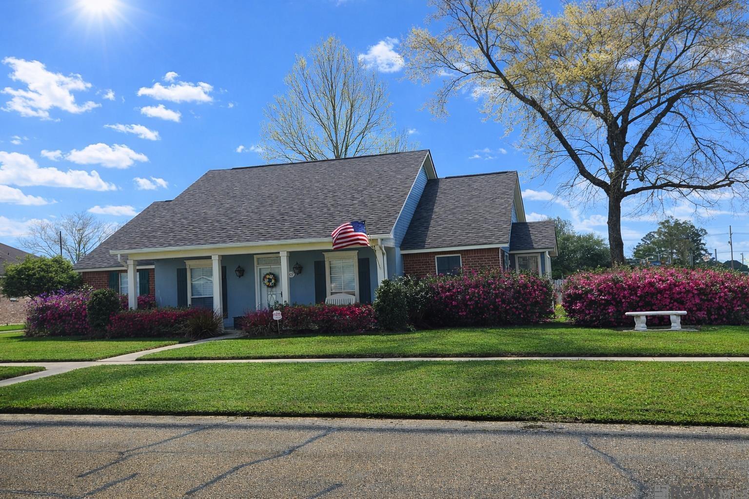 6057 Snowden Dr, Baton Rouge, LA, 70817