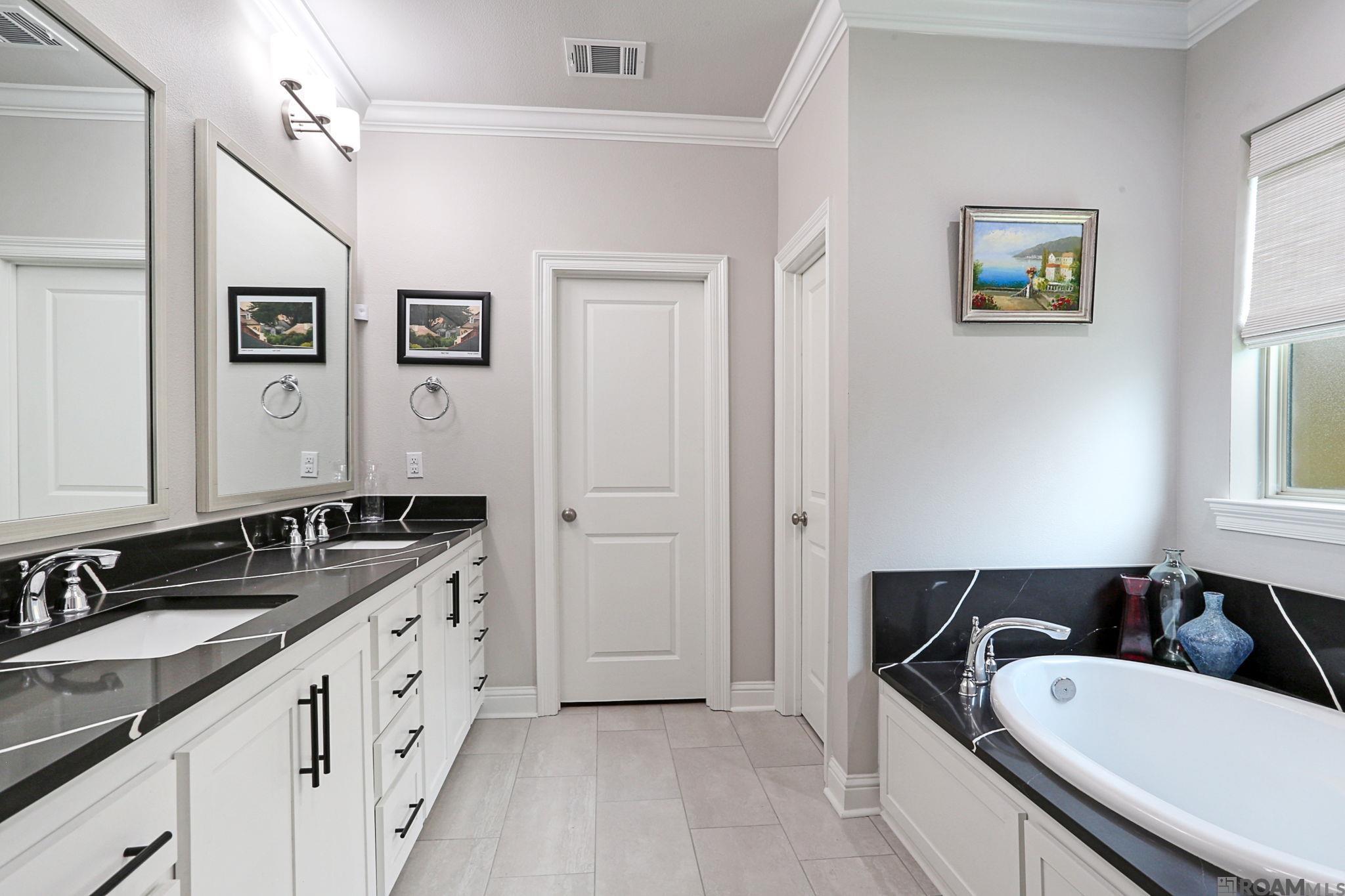 5169 Black River Rd, Darrow, LA, 70725