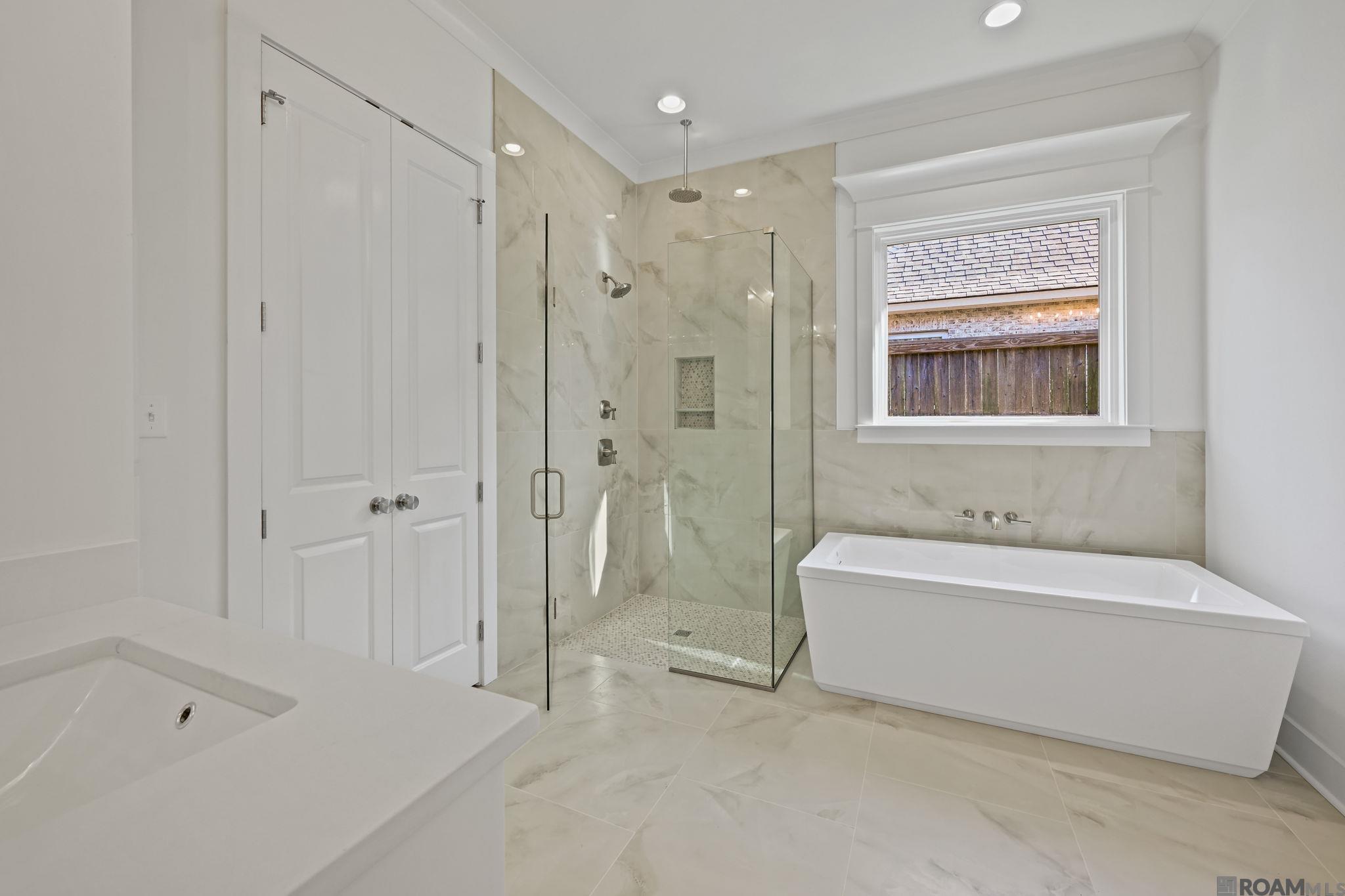 17470 Lions Ear Ln, Prairieville, LA, 70769