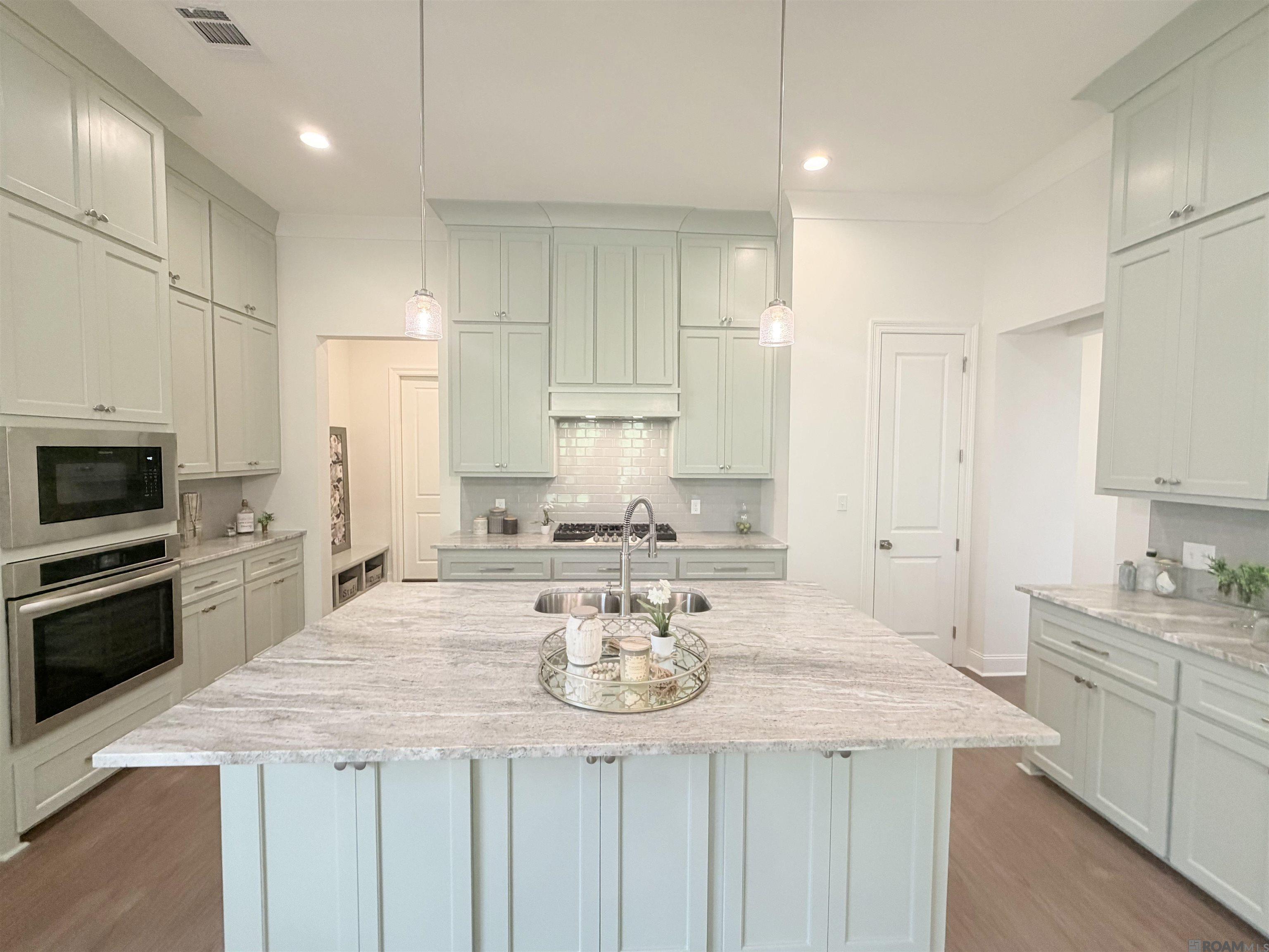 Featured Listings