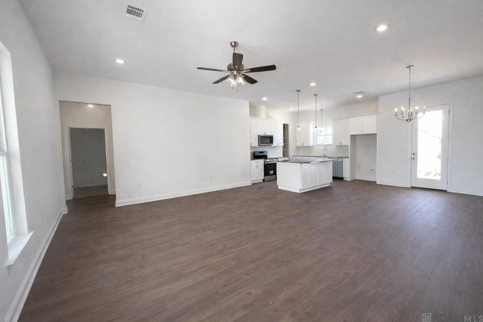 31531 Dunn Rd, Denham Springs, LA, 70726