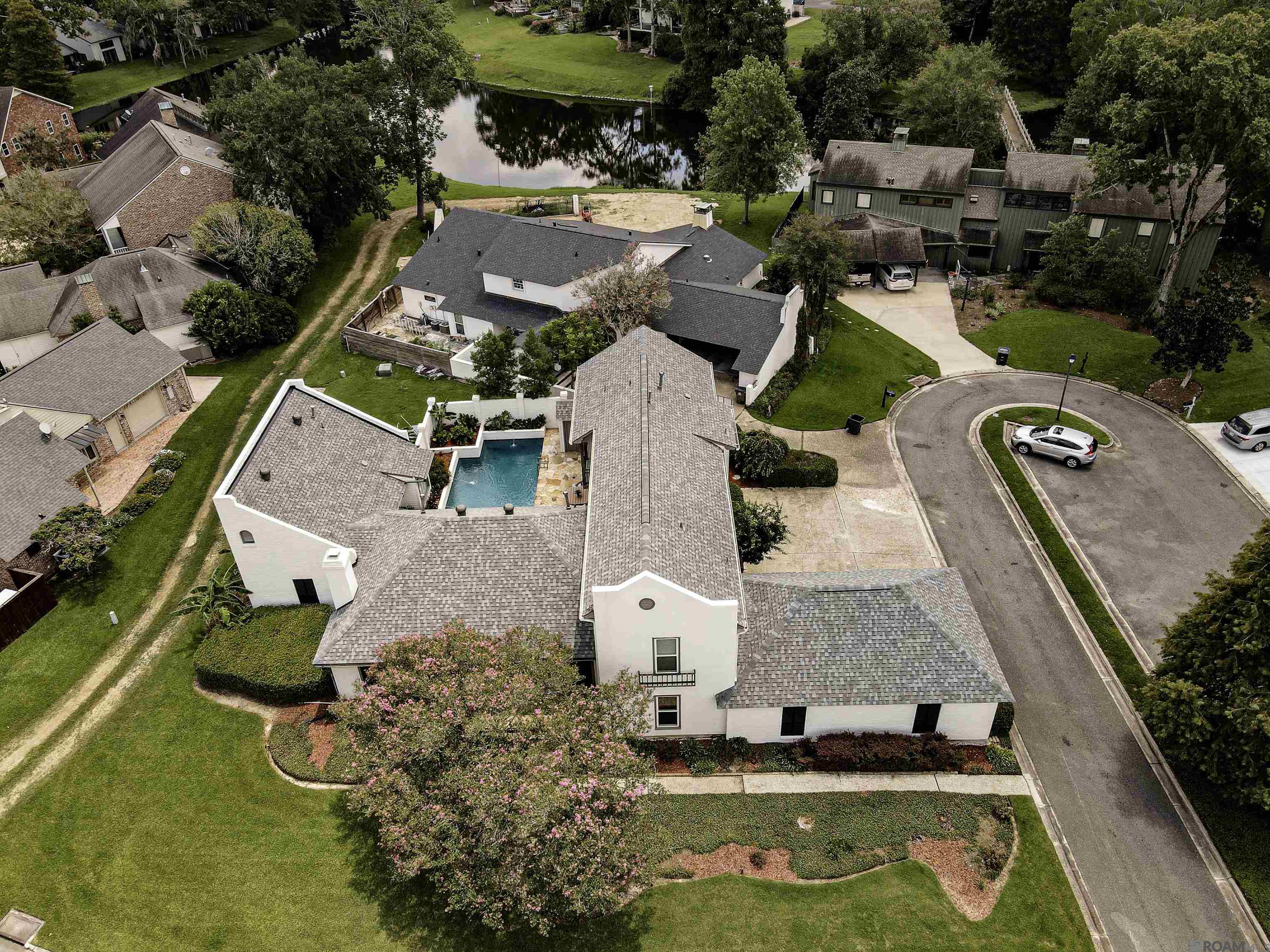 216 Ridgewood Blvd., Golden Meadow, LA, 70357