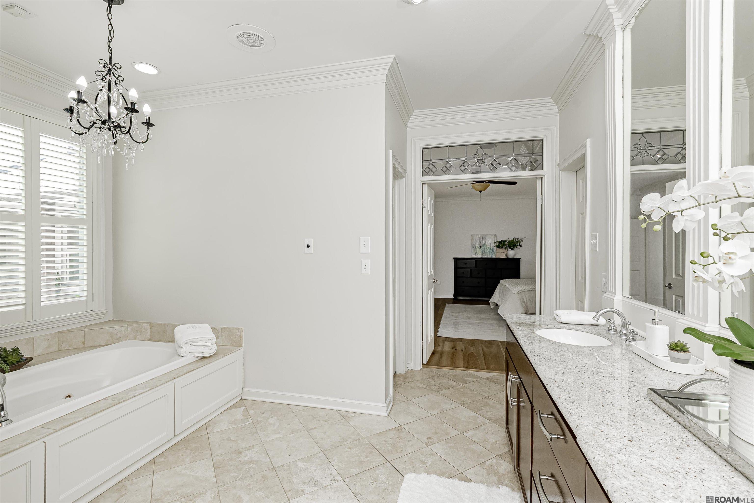 1605 Applewood Rd, Baton Rouge, LA, 70808