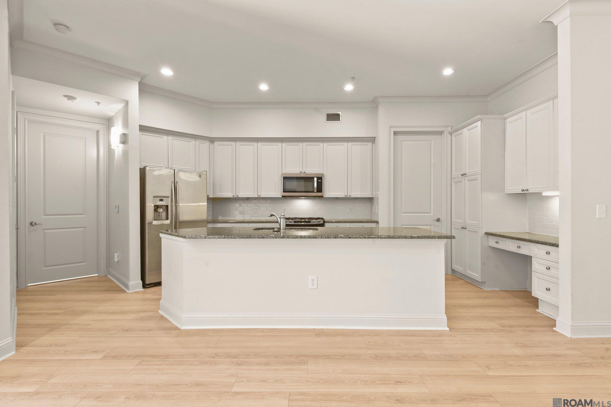 998 Stanford Ave UNIT 211, Baton Rouge, LA, 70808