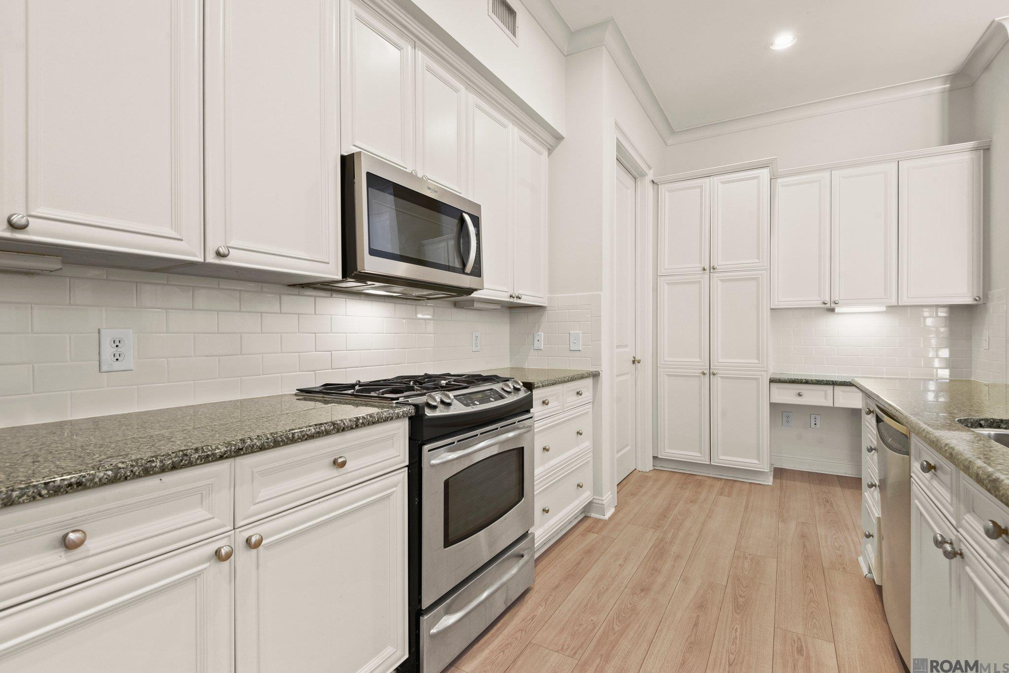 998 Stanford Ave UNIT 211, Baton Rouge, LA, 70808