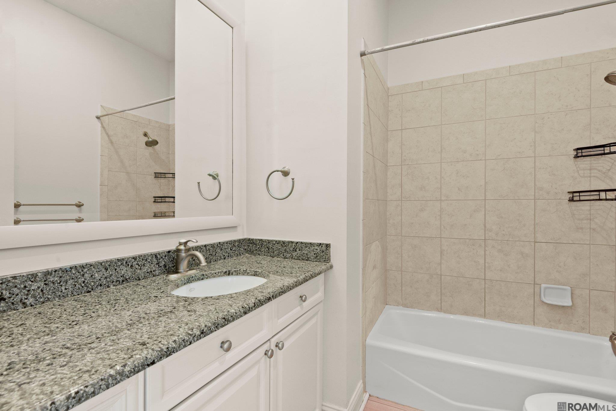 998 Stanford Ave UNIT 211, Baton Rouge, LA, 70808