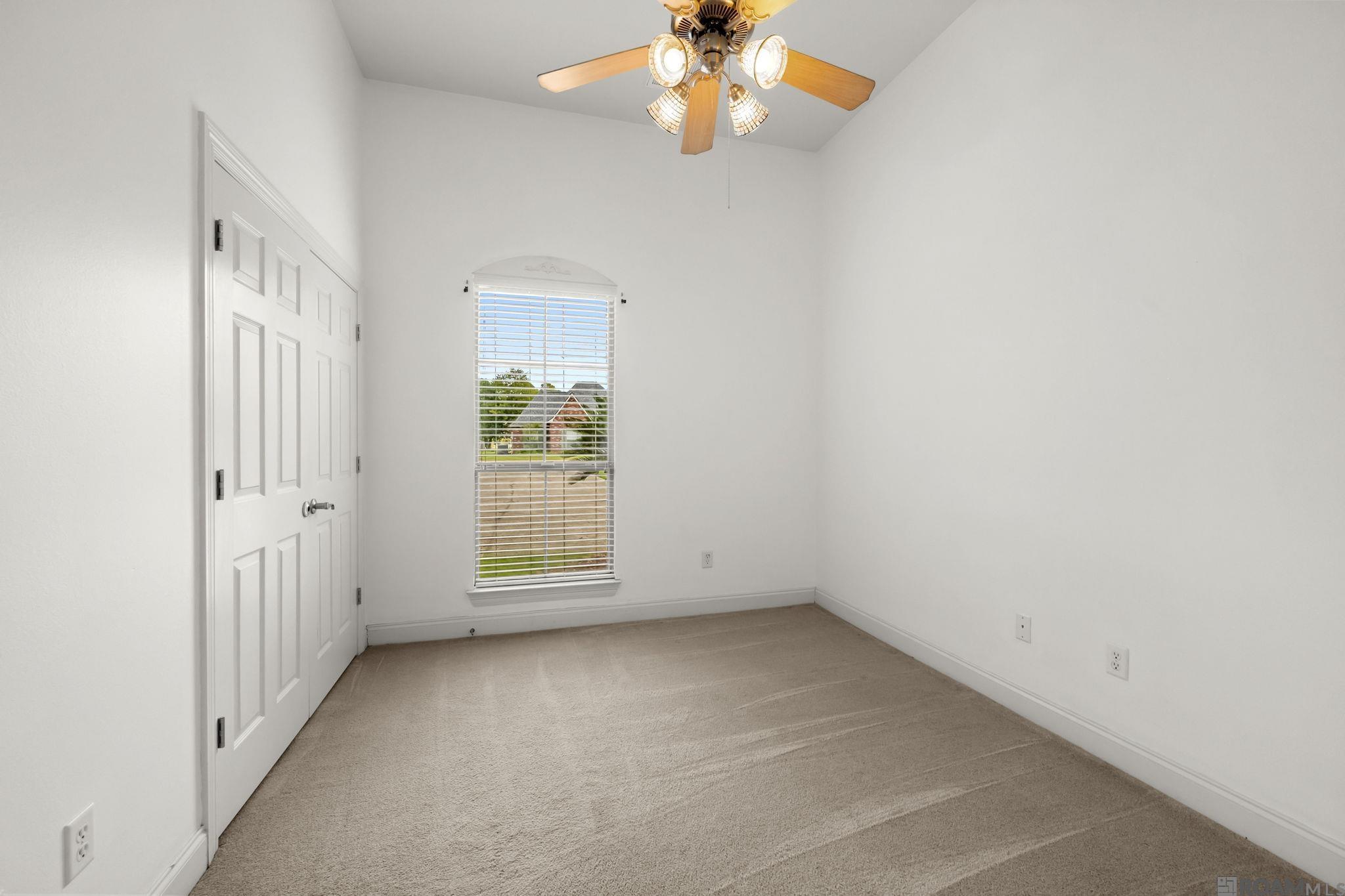 32819 Fox Run Dr, Walker, LA, 70785