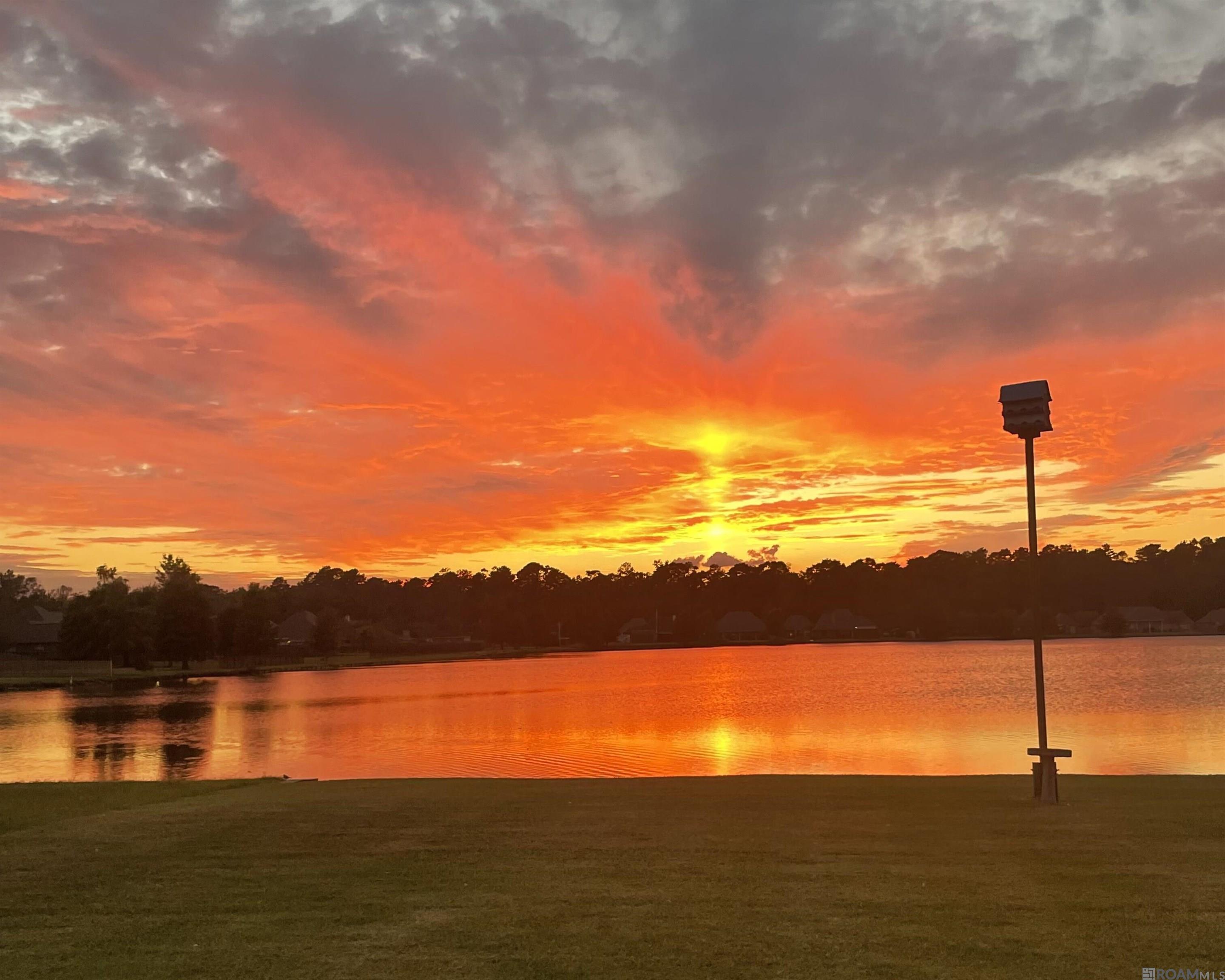 32819 Fox Run Dr, Walker, LA, 70785