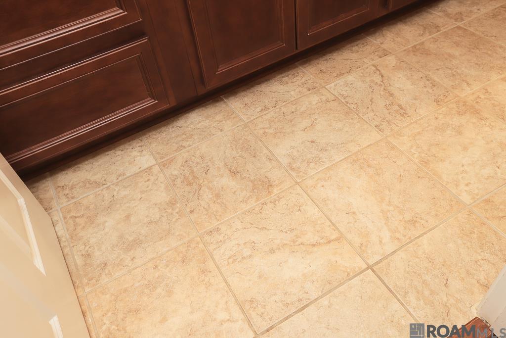 15861 Profit Ave, Baton Rouge, LA, 70817