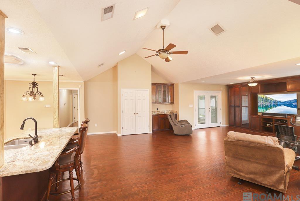 15861 Profit Ave, Baton Rouge, LA, 70817