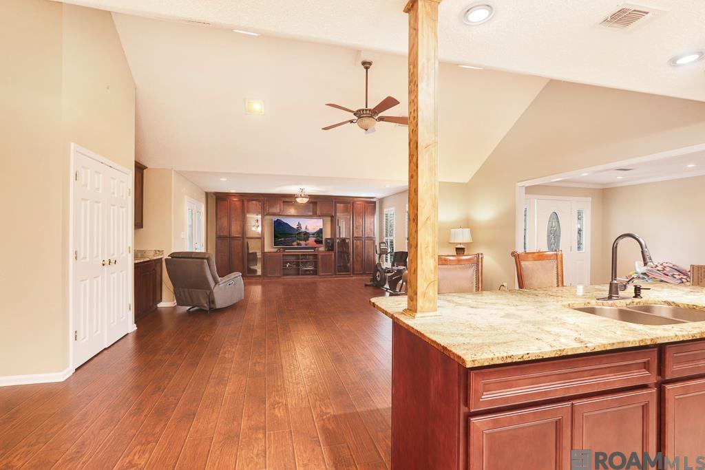 15861 Profit Ave, Baton Rouge, LA, 70817