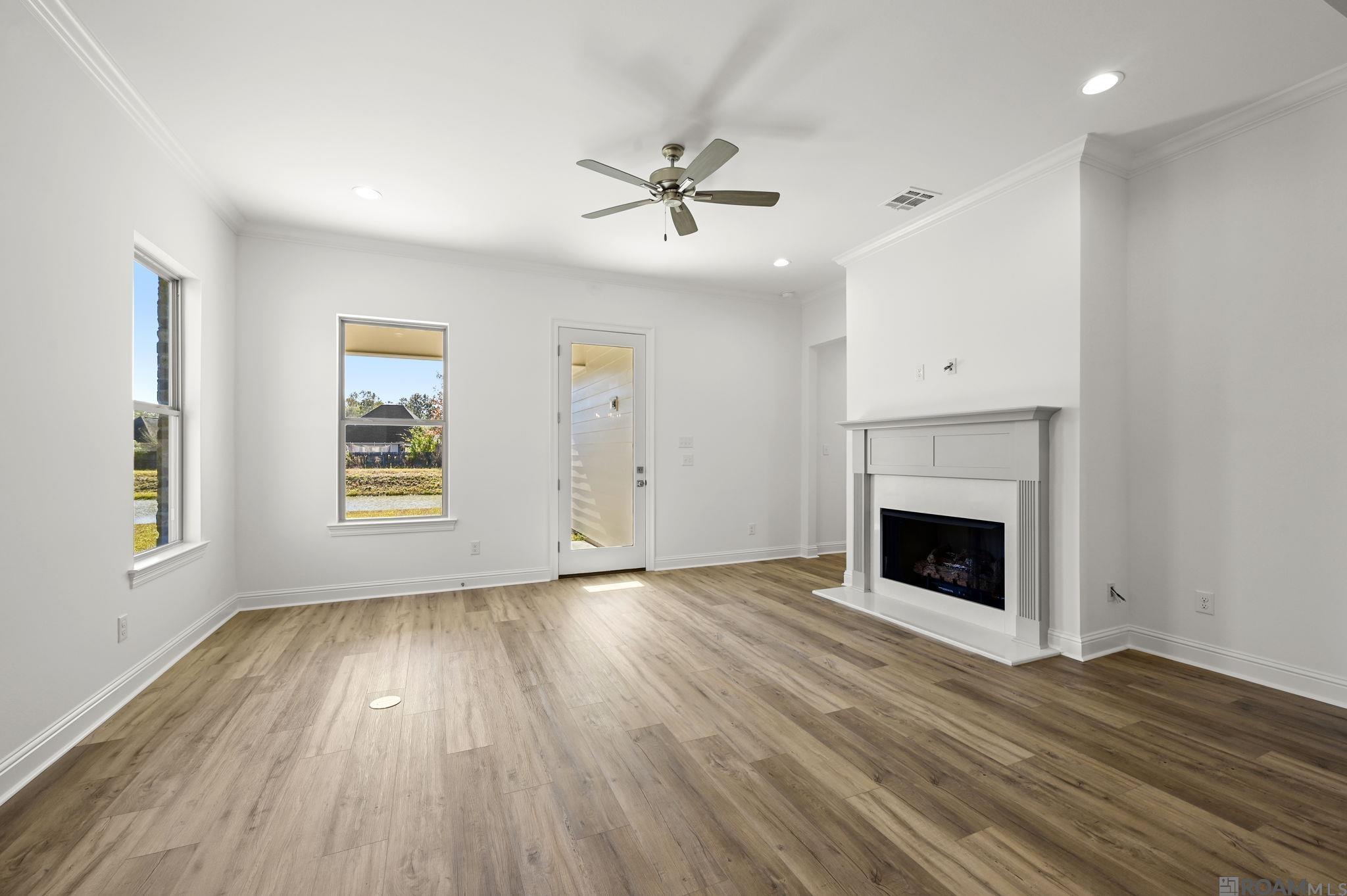 10474 Highpoint Dr, Denham Springs, LA, 70706