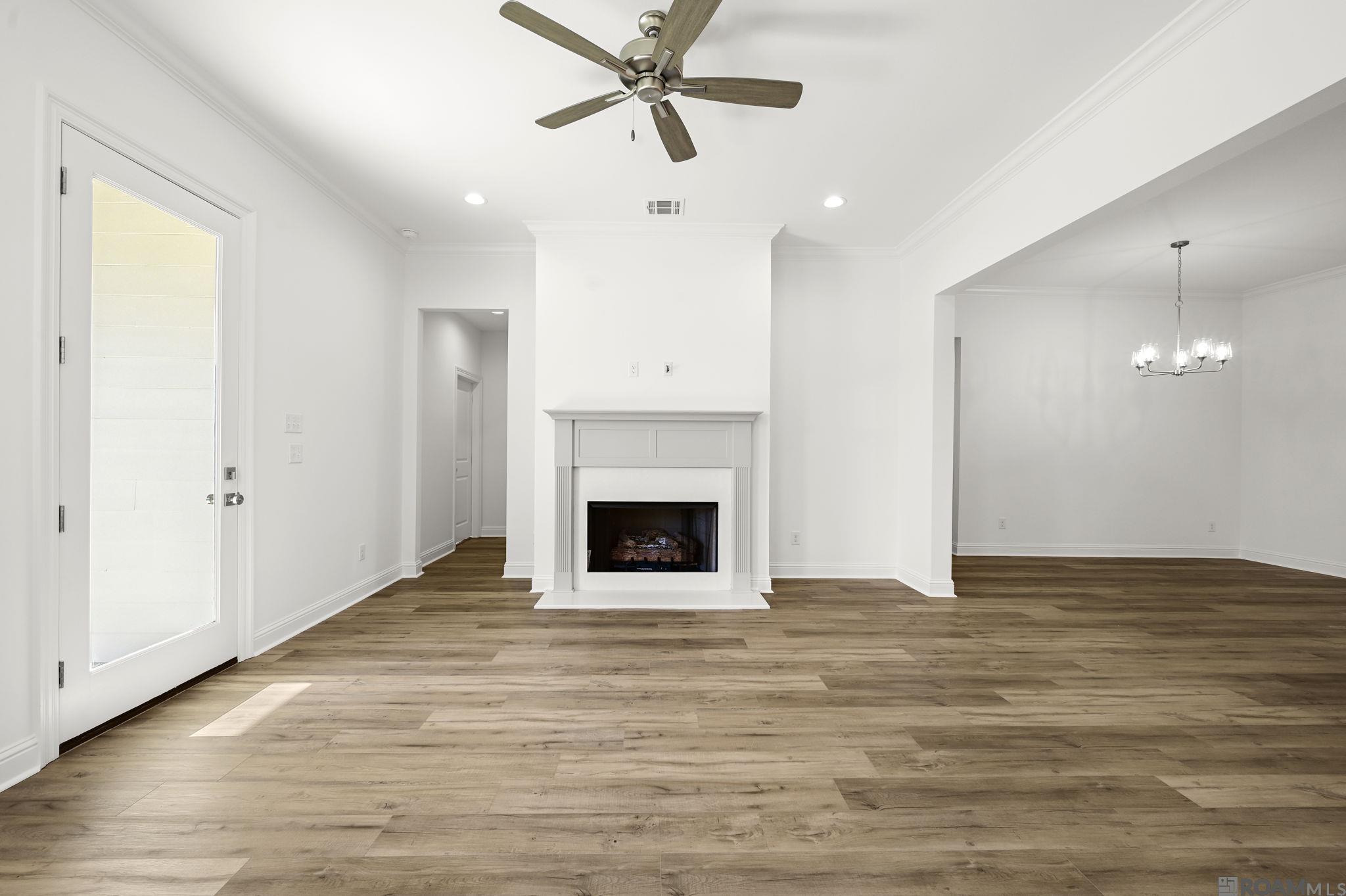 10474 Highpoint Dr, Denham Springs, LA, 70706