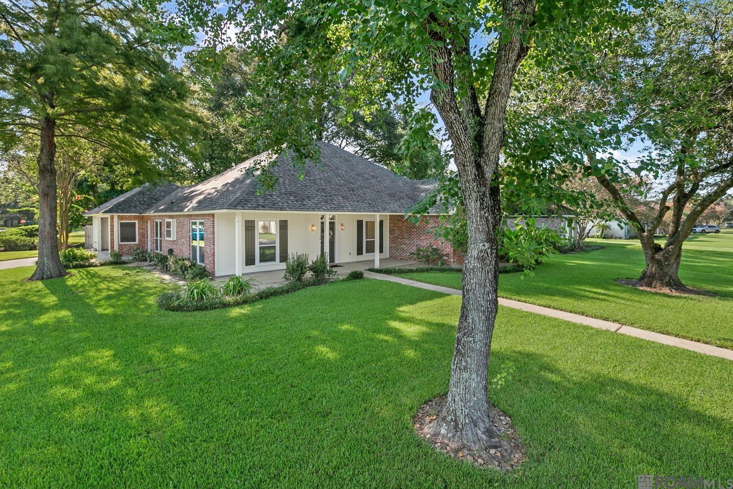 6103 Belle Grove Dr, Baton Rouge, LA 70820