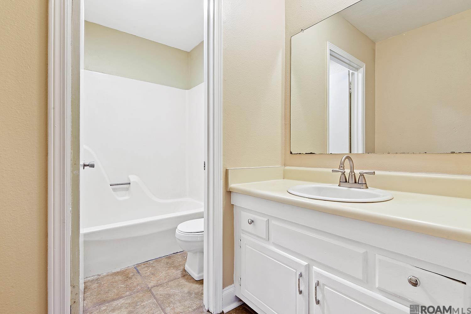 522 S Flannery Rd UNIT A, Baton Rouge, LA, 70815