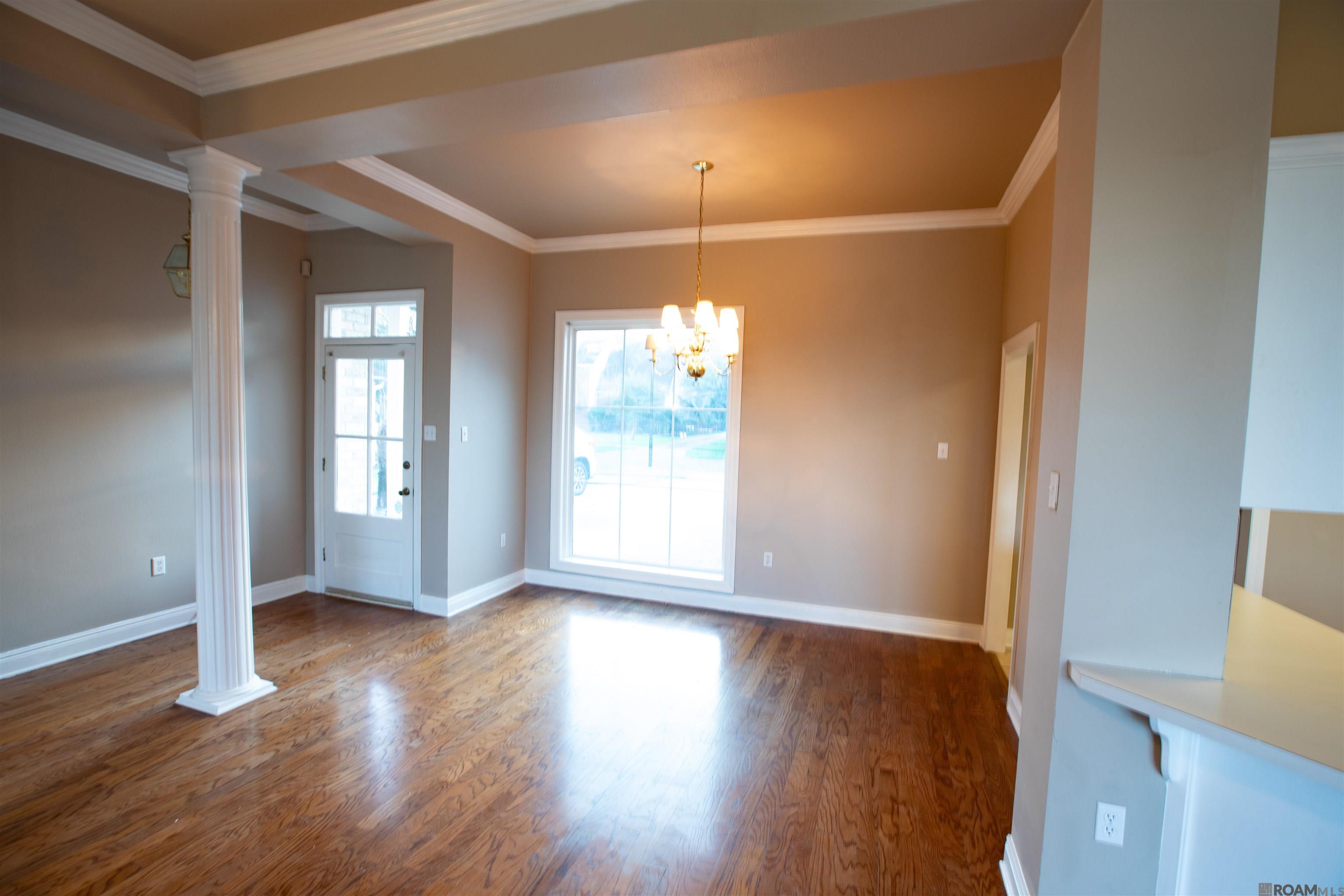 1335 Springlake Dr, Baton Rouge, LA, 70810