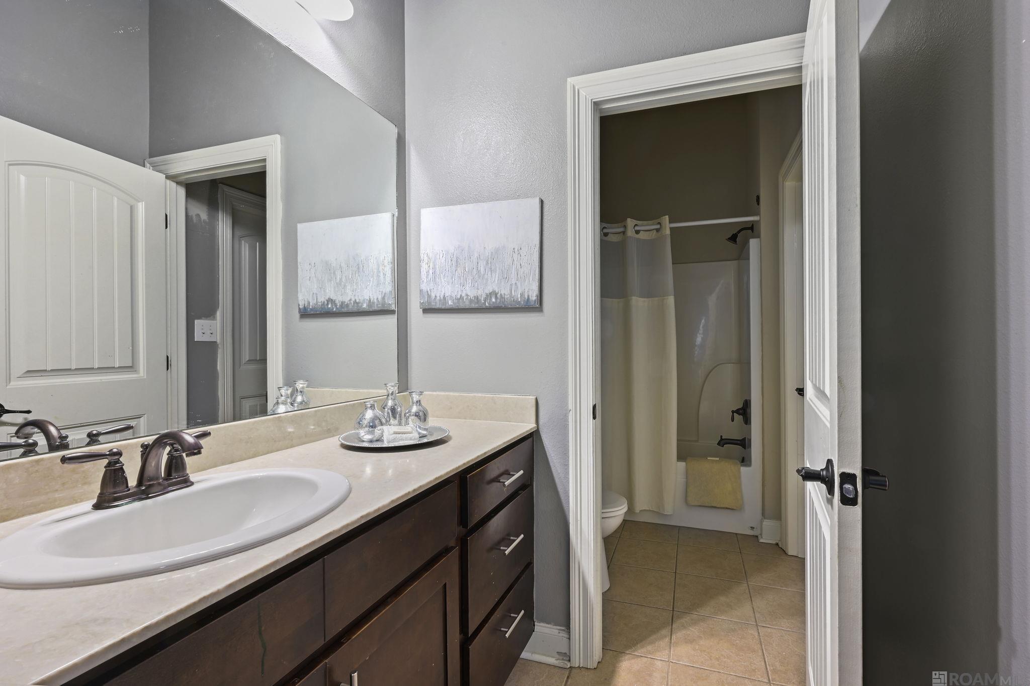 13645 Stone Gate Dr, Baton Rouge, LA, 70816