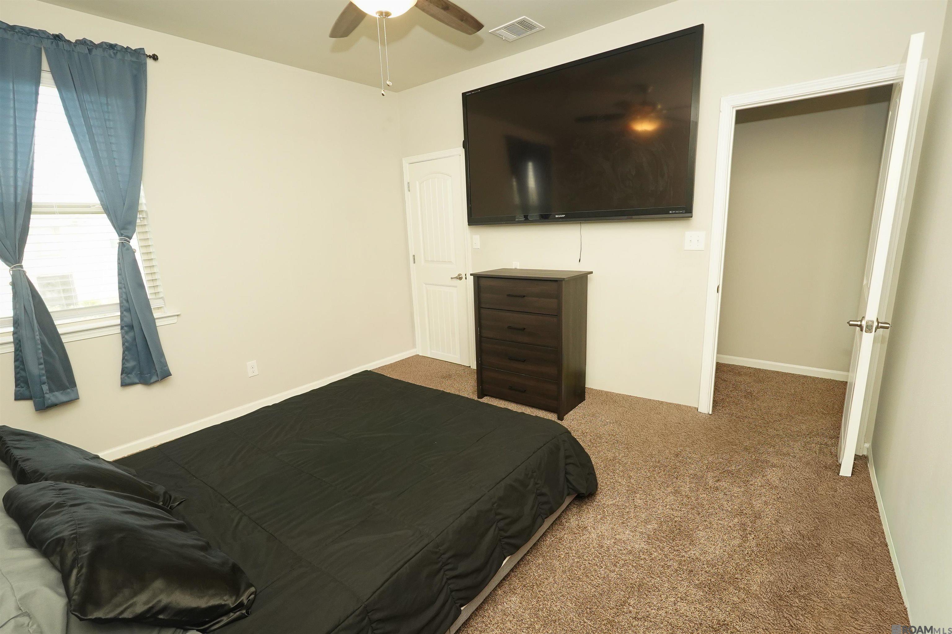 21445 W Grove Dr, Zachary, LA, 70791