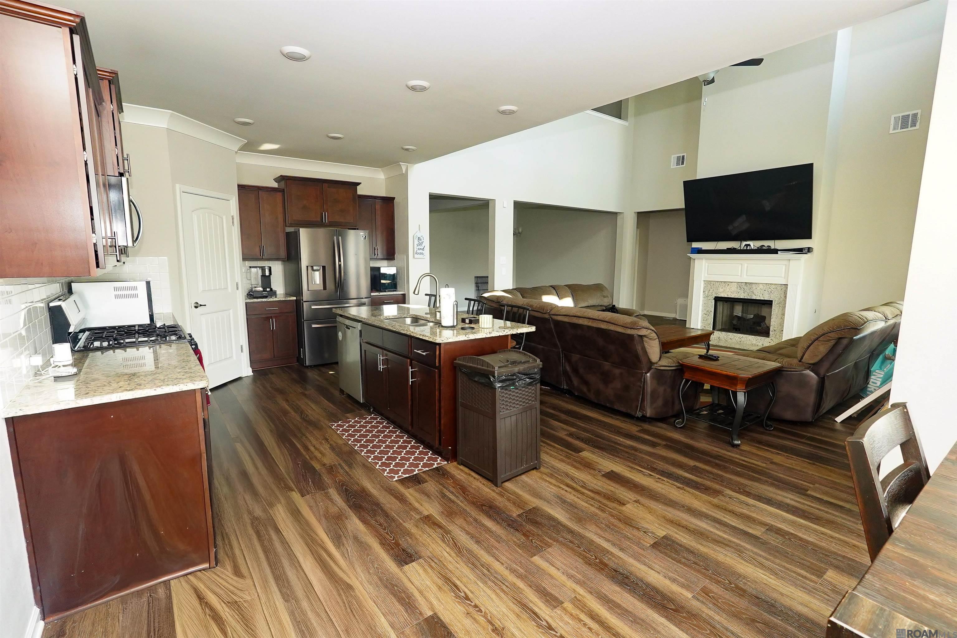 21445 W Grove Dr, Zachary, LA, 70791