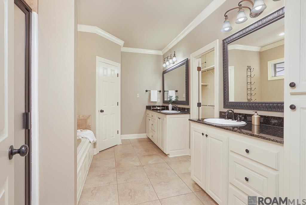 13298 Brookcrest Dr, Walker, LA, 70785