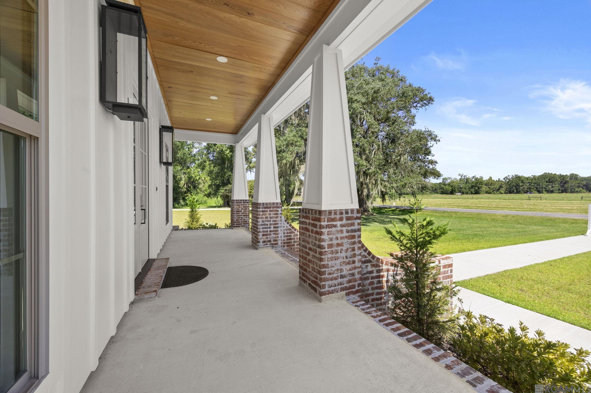 11079 Cessna St, Gonzales, LA, 70737