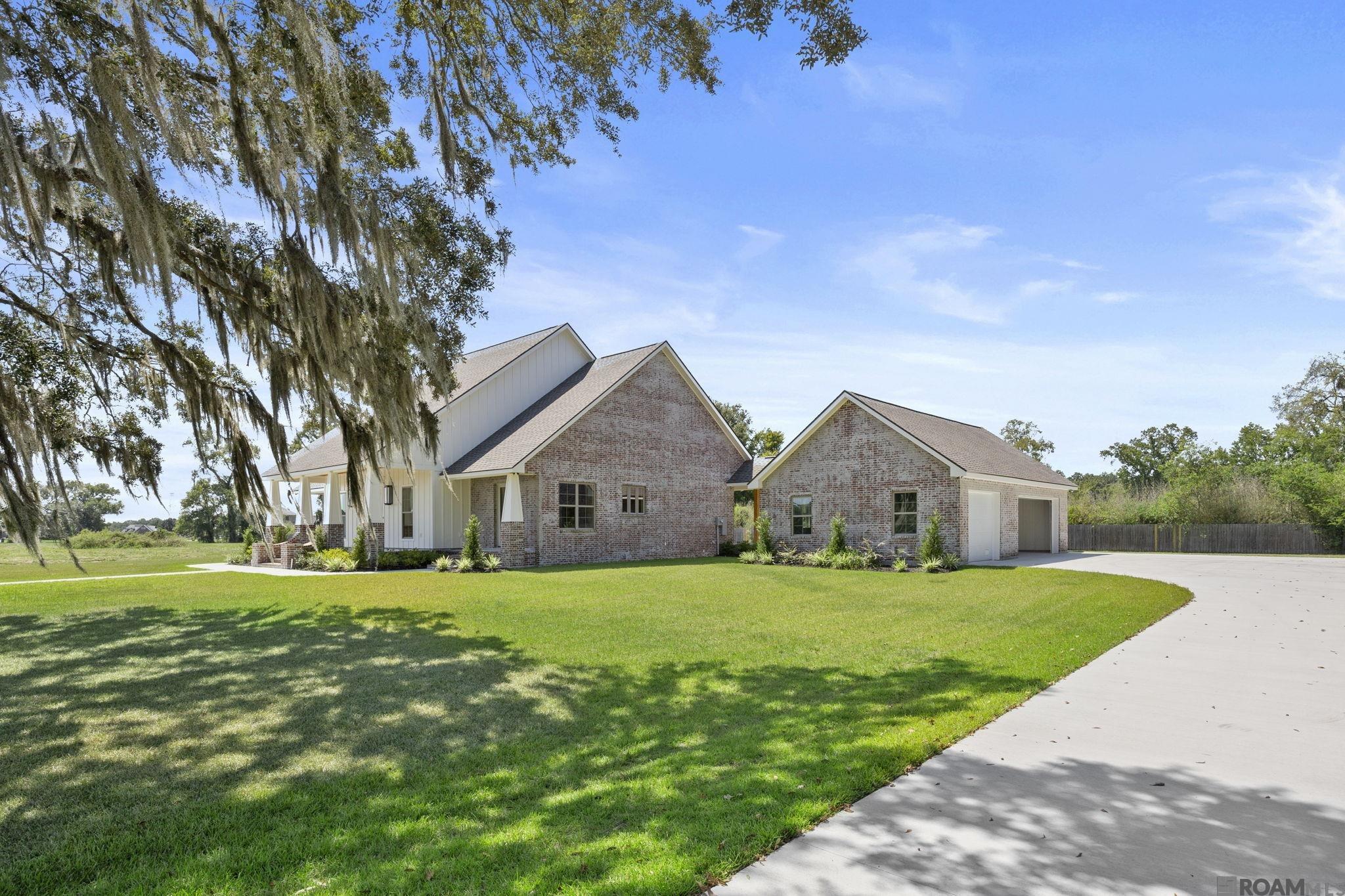 11079 Cessna St, Gonzales, LA, 70737