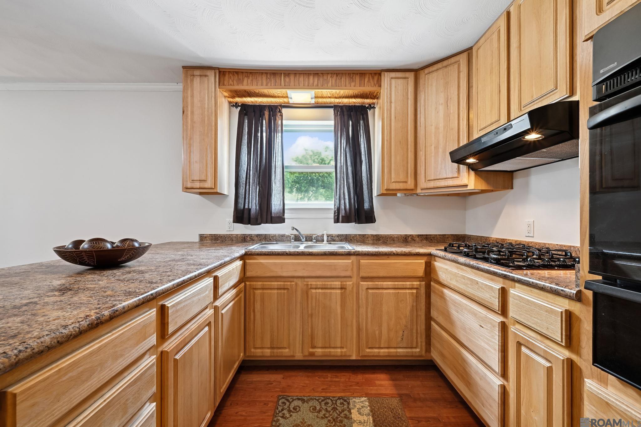 5001 Avron Dr, Metairie, LA, 70006