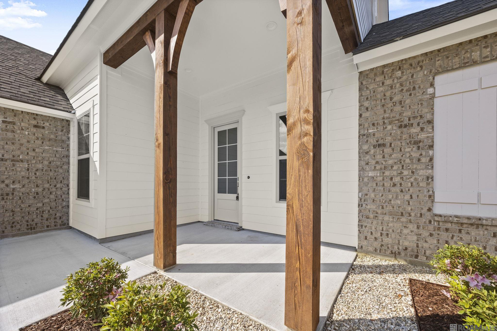 21563 Yellowfin Dr, Springfield, LA, 70462