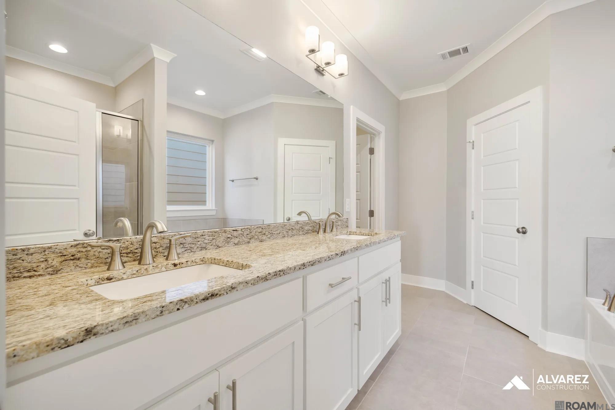 7621 Whitetip Ave, Saint George, LA, 70810