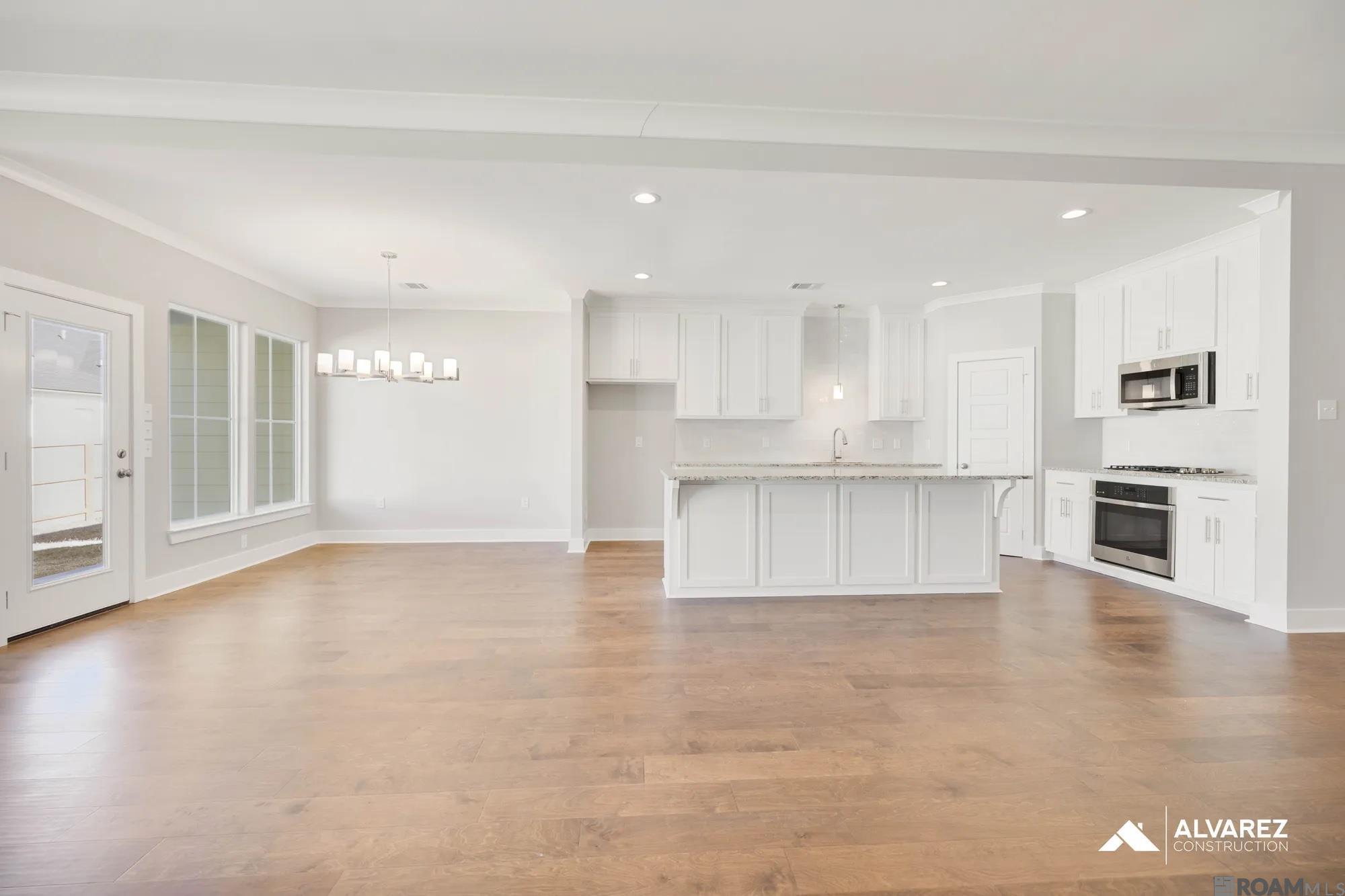 7621 Whitetip Ave, Saint George, LA, 70810