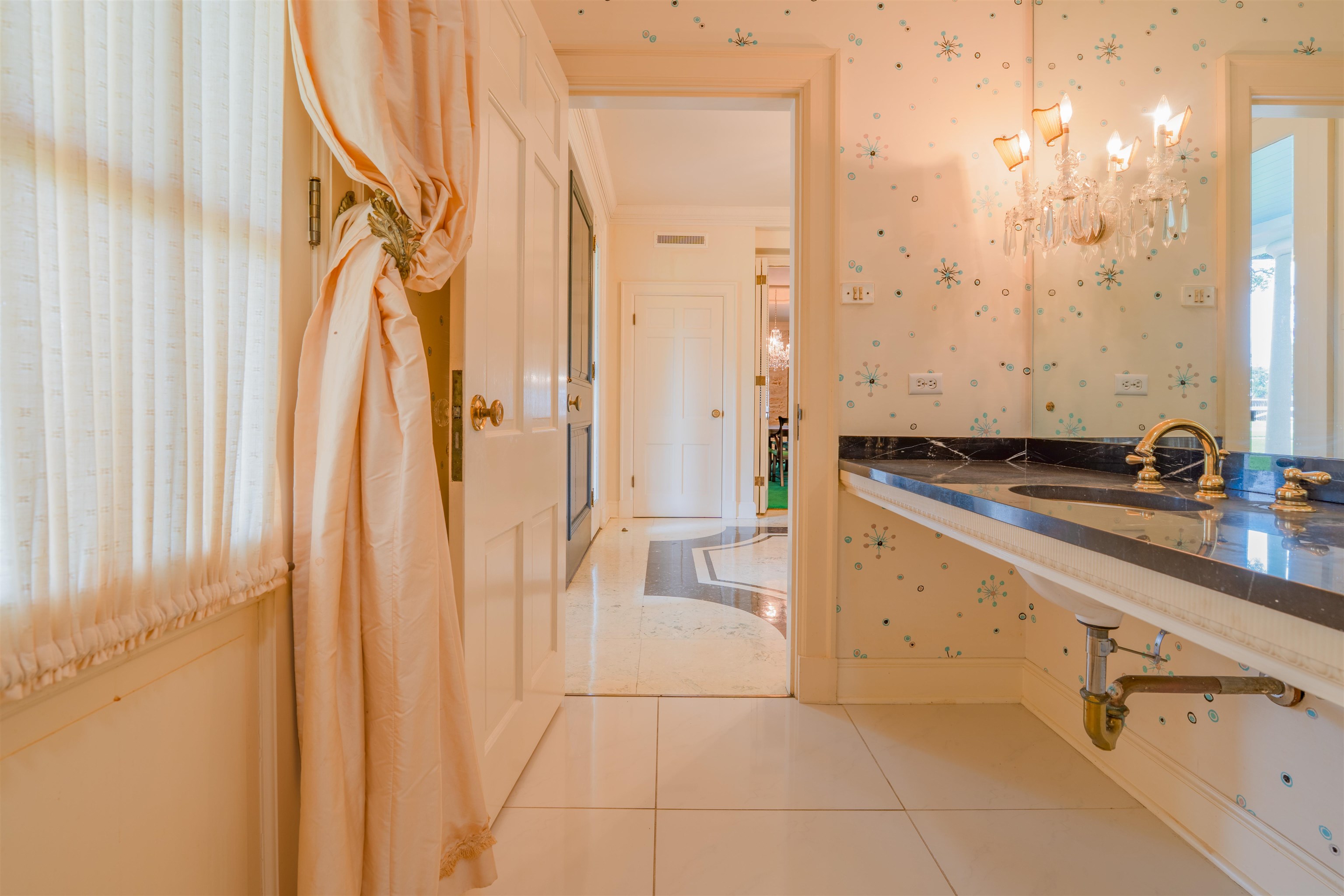 567 Highway 308, Thibodaux, LA, 70301